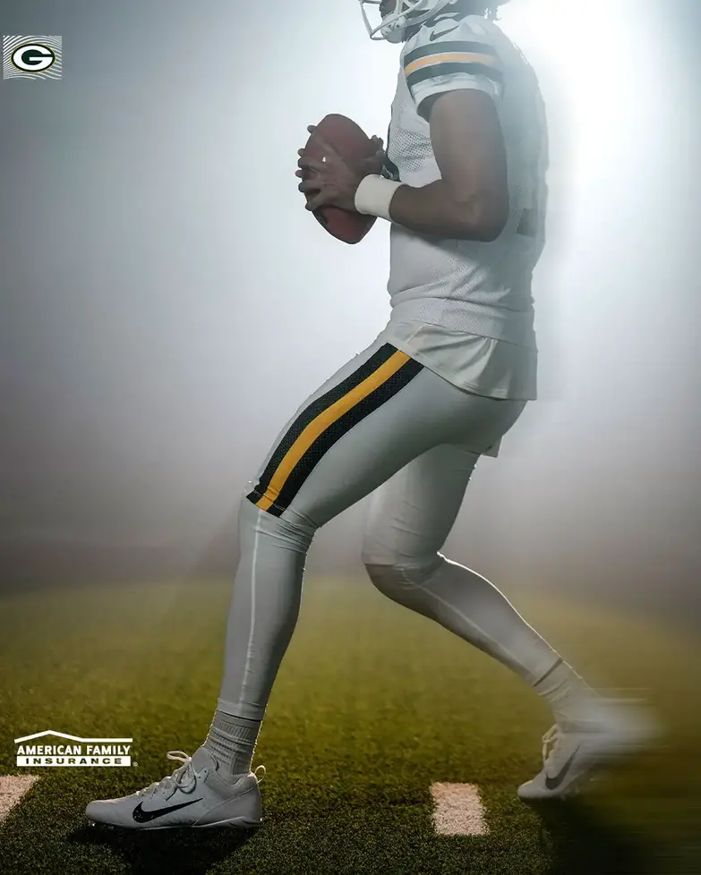 Jersey leak of an all white uniform from the Green Bay Packers official Twitter (X) account - (@packers)