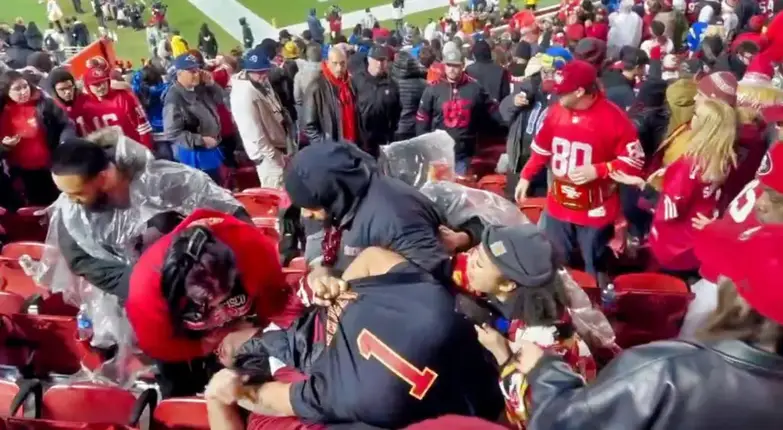 49ers fans fighting in the stands. 49ers fans fighting (Photo via Twitter)