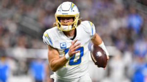 Quarterbacks are Ranked in Fantasy Football. 4 Chargers Qb Justin Herbert takes off running in 2021.