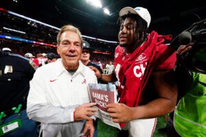 Alabama lands OL Naquil Betrand