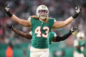 Miami Dolphins Add More Help Amidst Crazy Injuries 1 Miami Dolphins, Andrew Van Ginkel