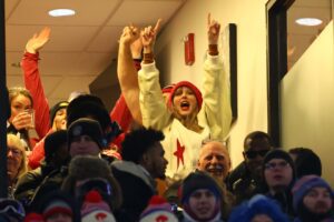 Taylor Swift's Accommodations for Kansas City Chiefs Super Bowl LVIII Appearance Go Viral (Thanks to Travis Kelce) 1 Kansas City Chiefs, Taylor Swift, Travis Kelce