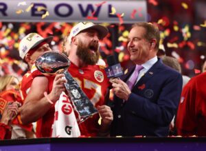 REPORT: President Joe Biden Makes Major Announcement After Kansas City Chiefs' Win; Shames 'Shrinkflation' 2 Kansas City Chiefs, Travis Kelce, Mecole Hardman