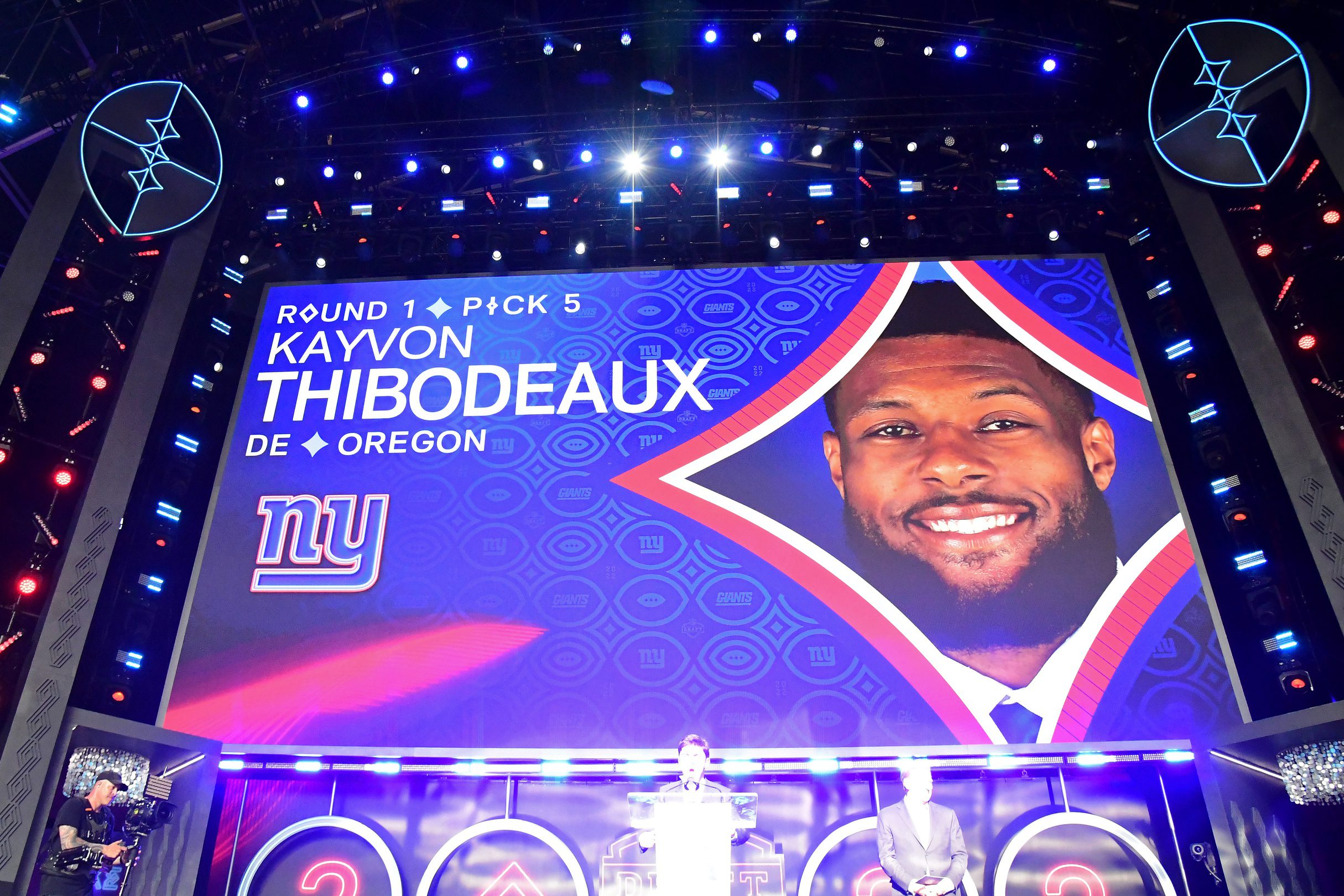 New York Giants, Kayvon Thibodeaux