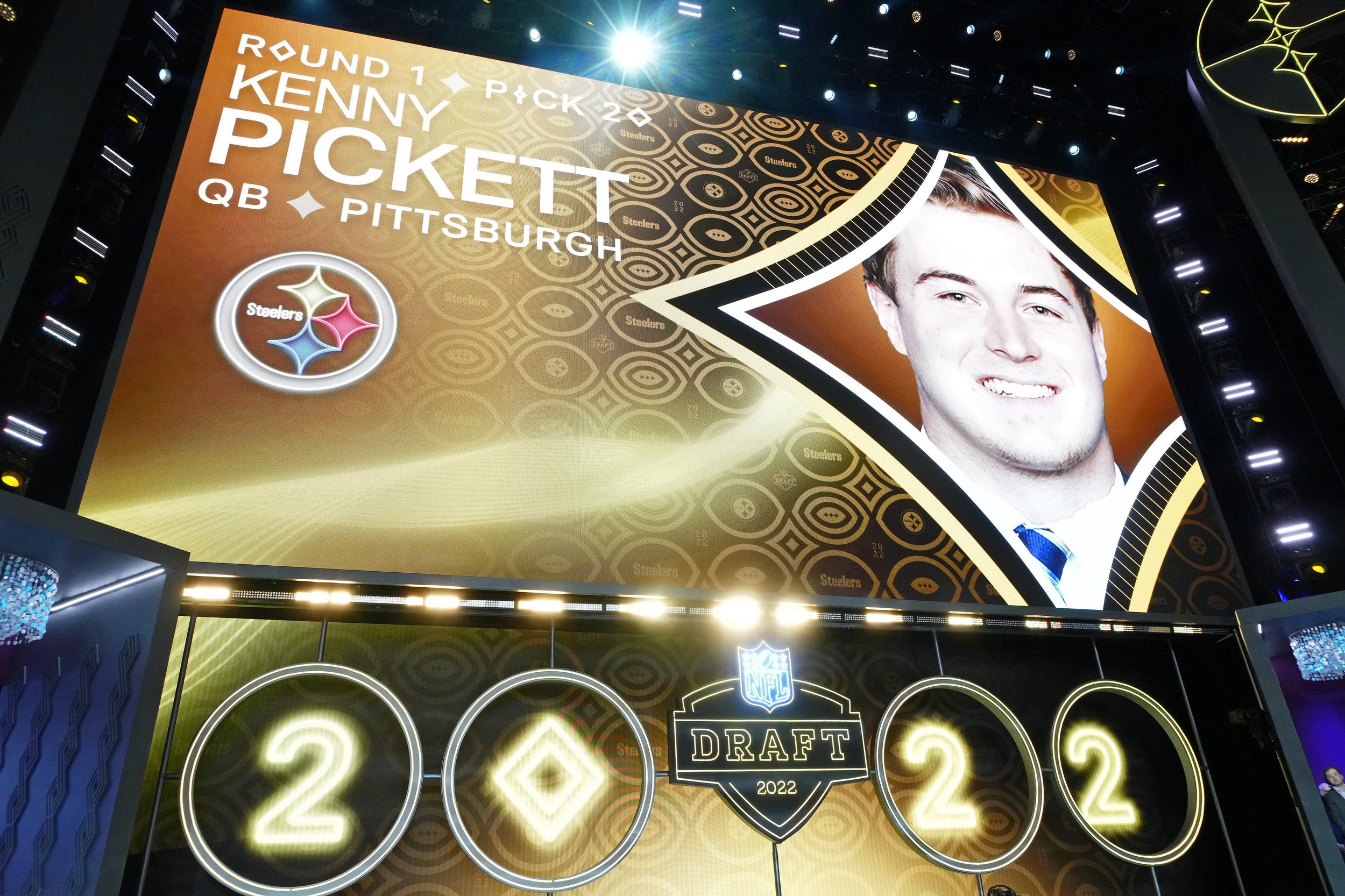 Pittsburgh Steelers, Kenny Pickett