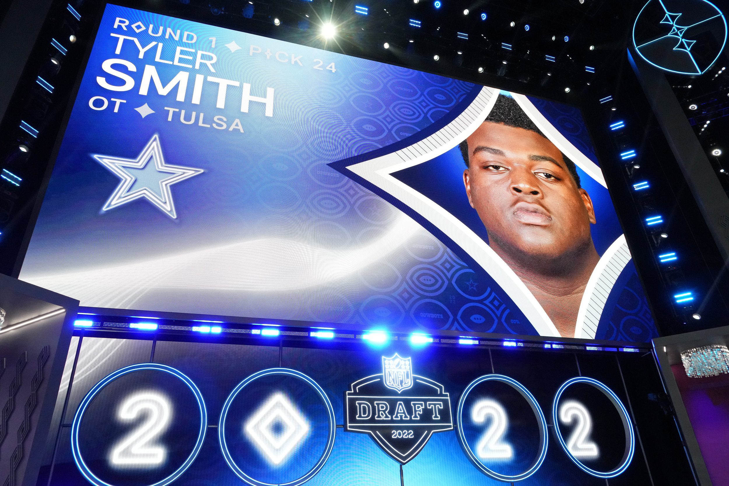 Dallas Cowboys, Tyler smith