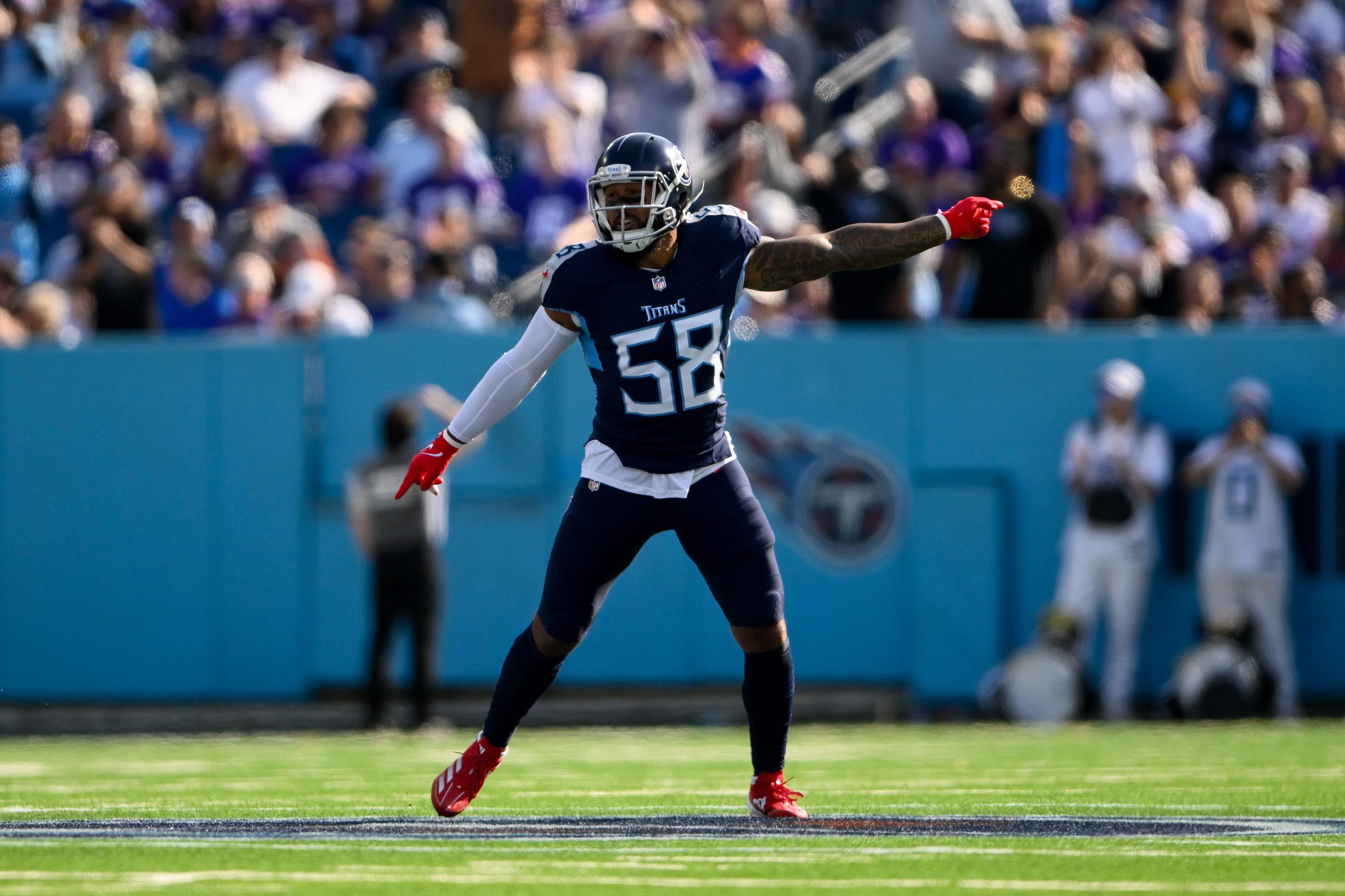 Tennessee Titans, Harold Landry