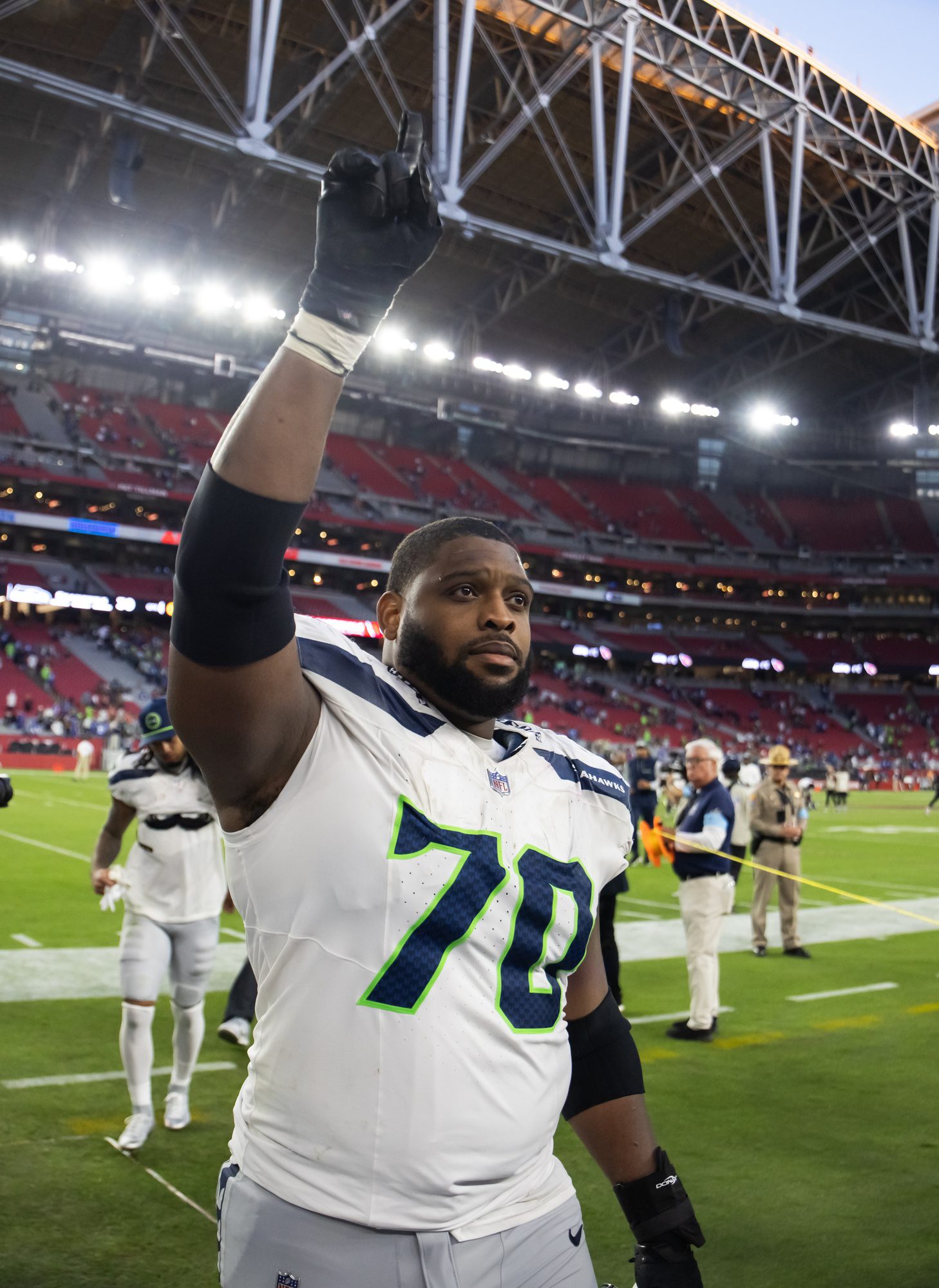 Seattle Seahawks, Laken Tomlinson