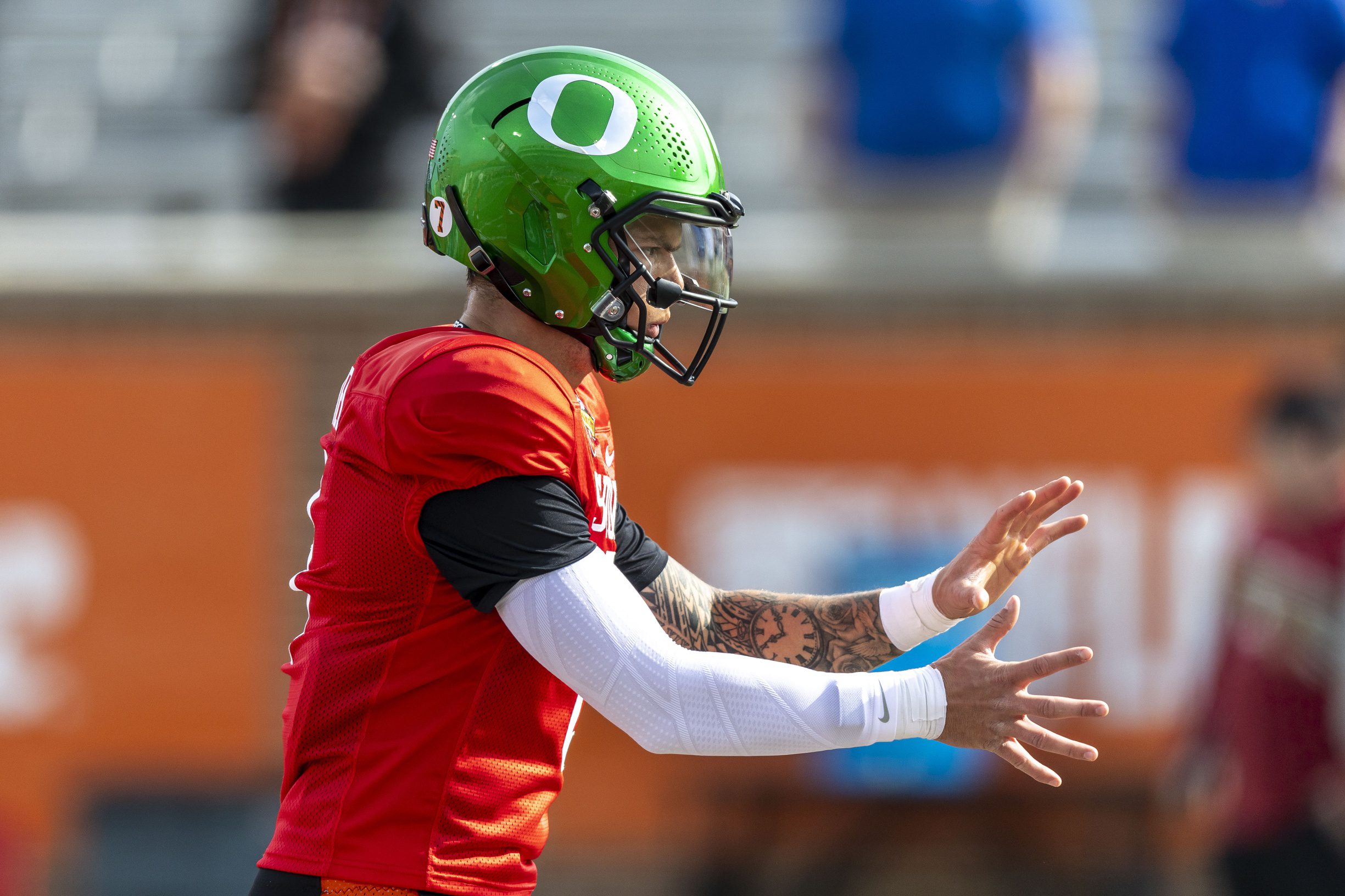 Oregon Ducks’ NFL Draft Message to Dillon Gabriel Triggers Strong Reactions 1 Dillon Gabriel, Oregon Ducks