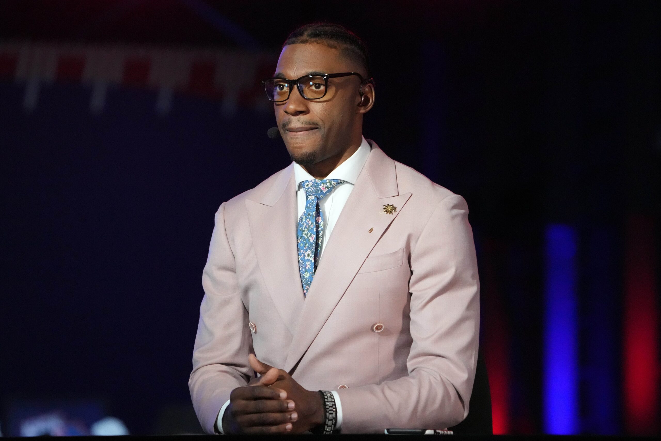 "Keep Ordering": Robert Griffin III Shrugs Ryan Clark Issue By Promoting Wife's New Business 3 Robert Griffin III
