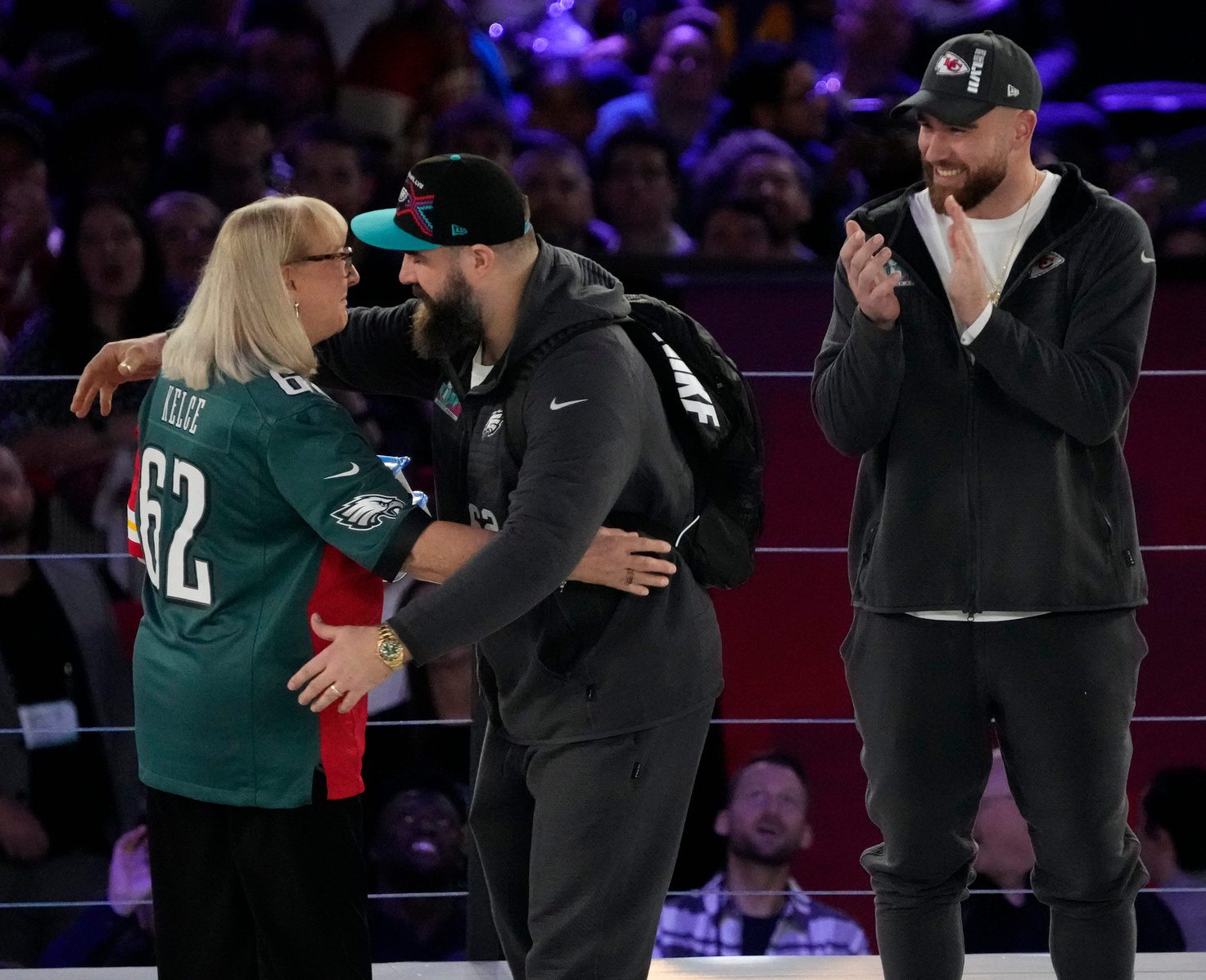 "I Had A Lot Of Explaining To Do": Travis Kelce's Mom Donna Bares Chiefs TE Needing Intervention During Childhood 1 Travis Kelce, Donna Kelce, Jason Kelce