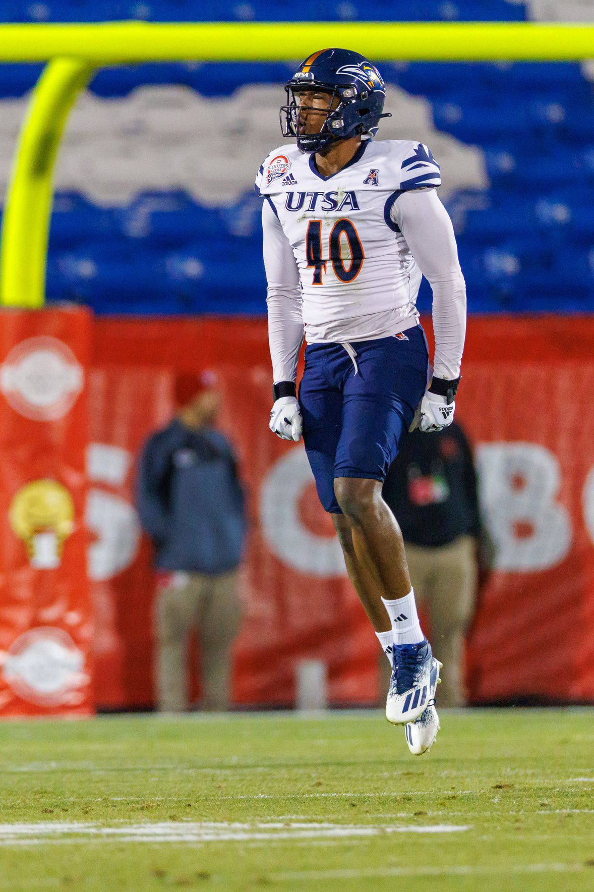 West Virginia Mountaineers: Land Standout SLC Pass Rusher for 2025 1 UTSA Roadrunners, Jimmori Robinson
