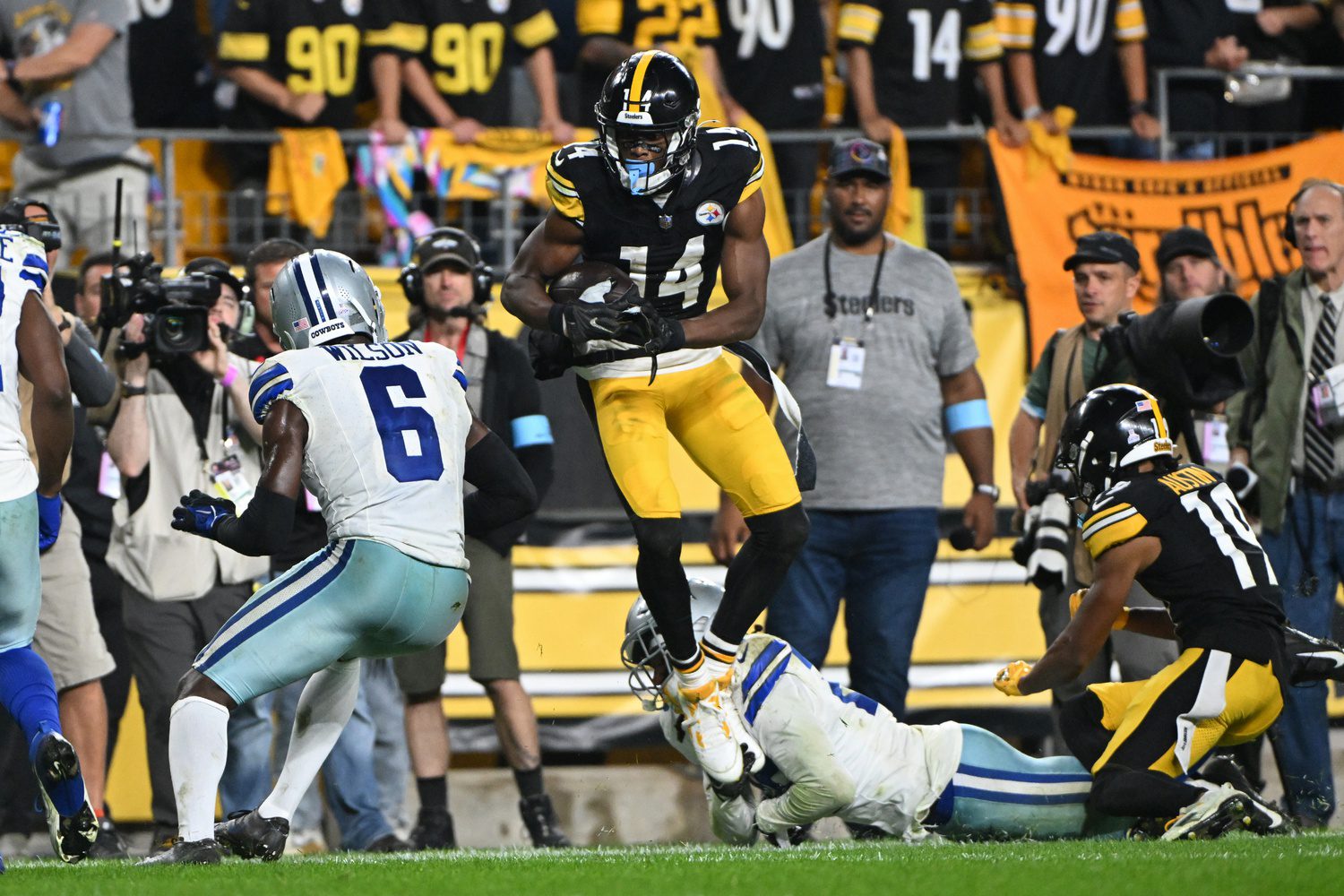 Dallas Cowboys Make Intriguing Wide Receiver Move After Stunning George Pickens Trade 1 Dallas Cowboys, George Pickens