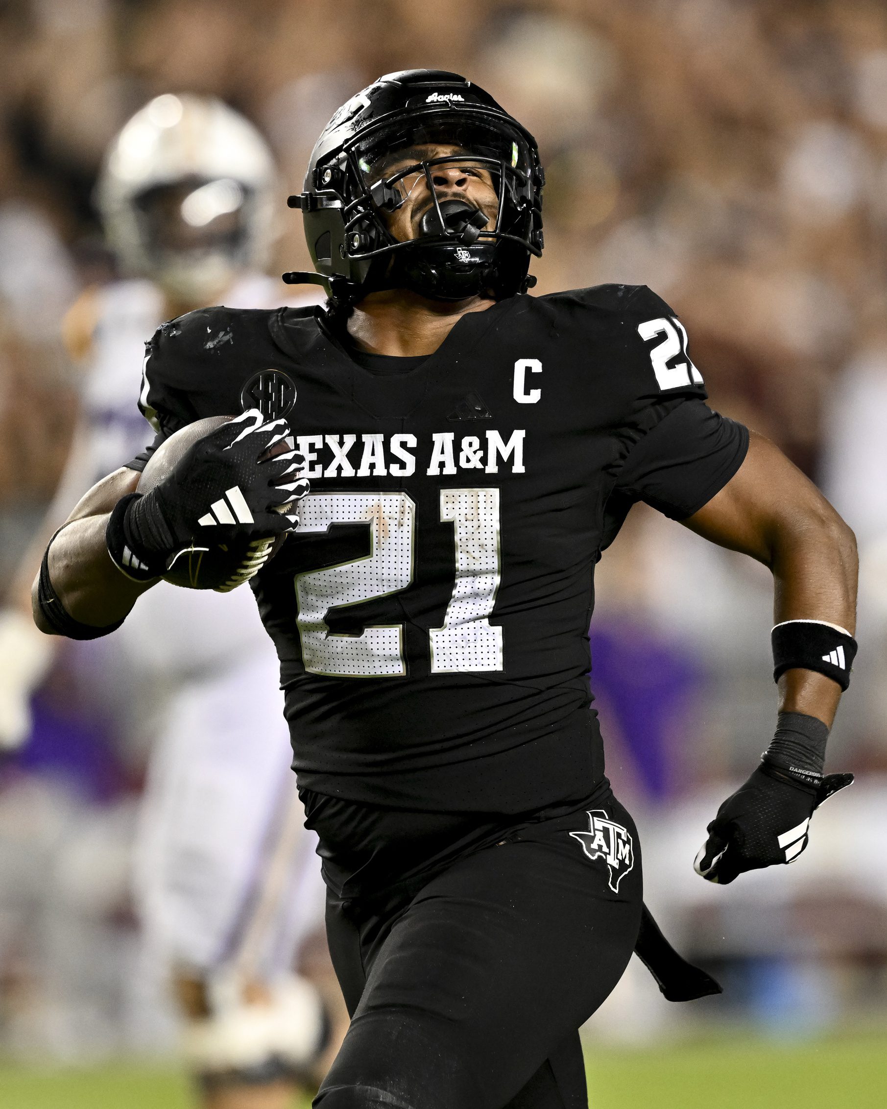 Texas A&M Aggies: Emergent Star Earns Top-10 Position Ranking by PFF 3 Texas A&M Aggies, Taurean York