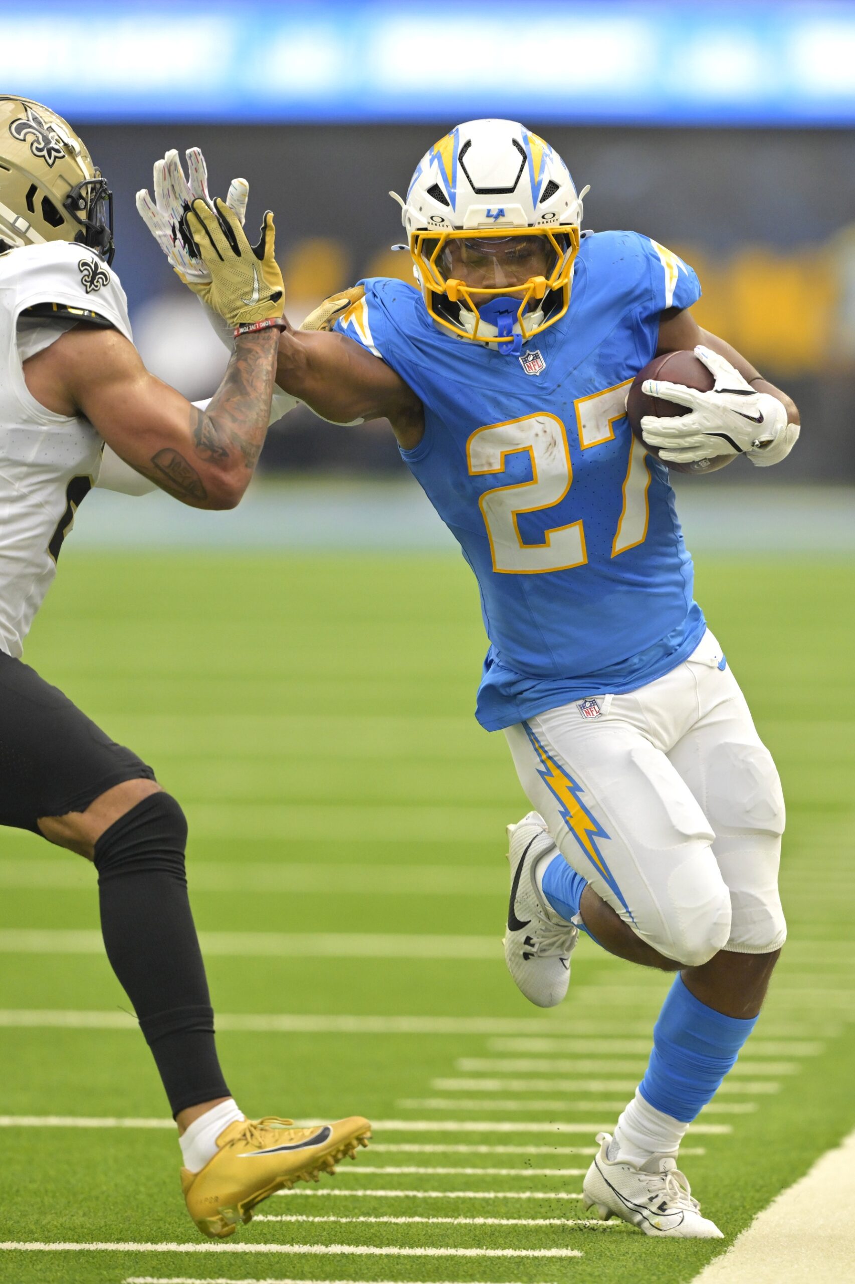 Washington Commanders Named as 'Best Team Fit' for 21-Touchdown Running Back 2 Washington Commanders, JK Dobbins