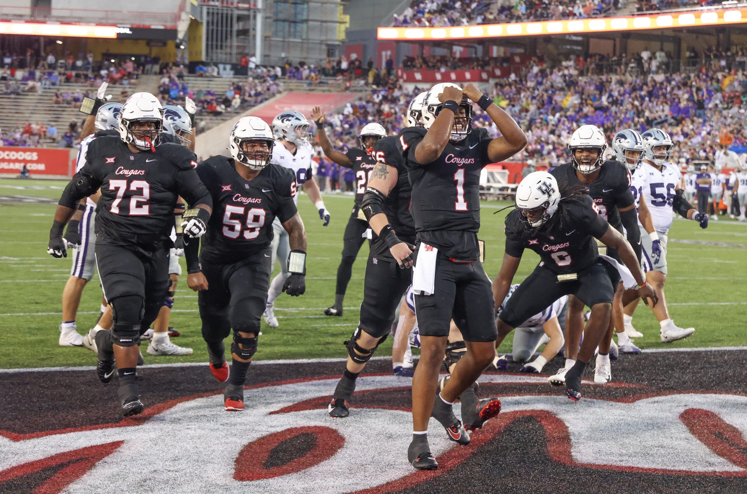 Cowboys Bring In 6,300 Yard QB Amid Shocking Dak Prescott Injury News (Breaking) 3 Nov 2, 2024; Houston, Texas, USA; Houston Cougars running back Donovan Smith (1) celebrates after running for a touchdown against the Kansas State Wildcats in the first quarter at TDECU Stadium. Mandatory Credit: Thomas B. Shea-Imagn Images