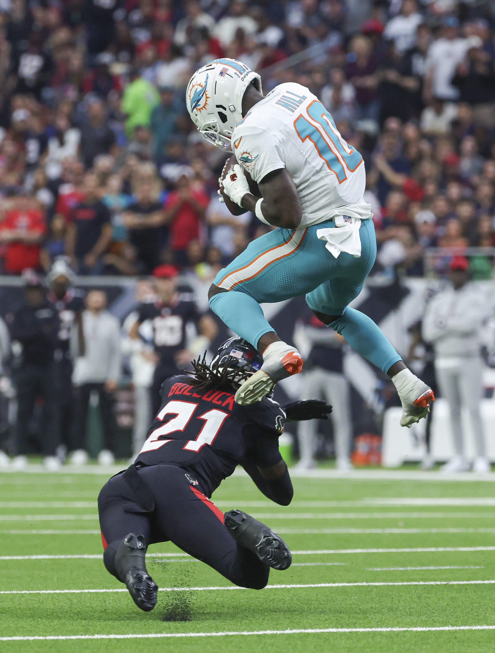 NFL Analysis Reveals Potential Trade Package for Dolphins' Tyreek Hill 4 Miami Dolphins, Tyreek Hill