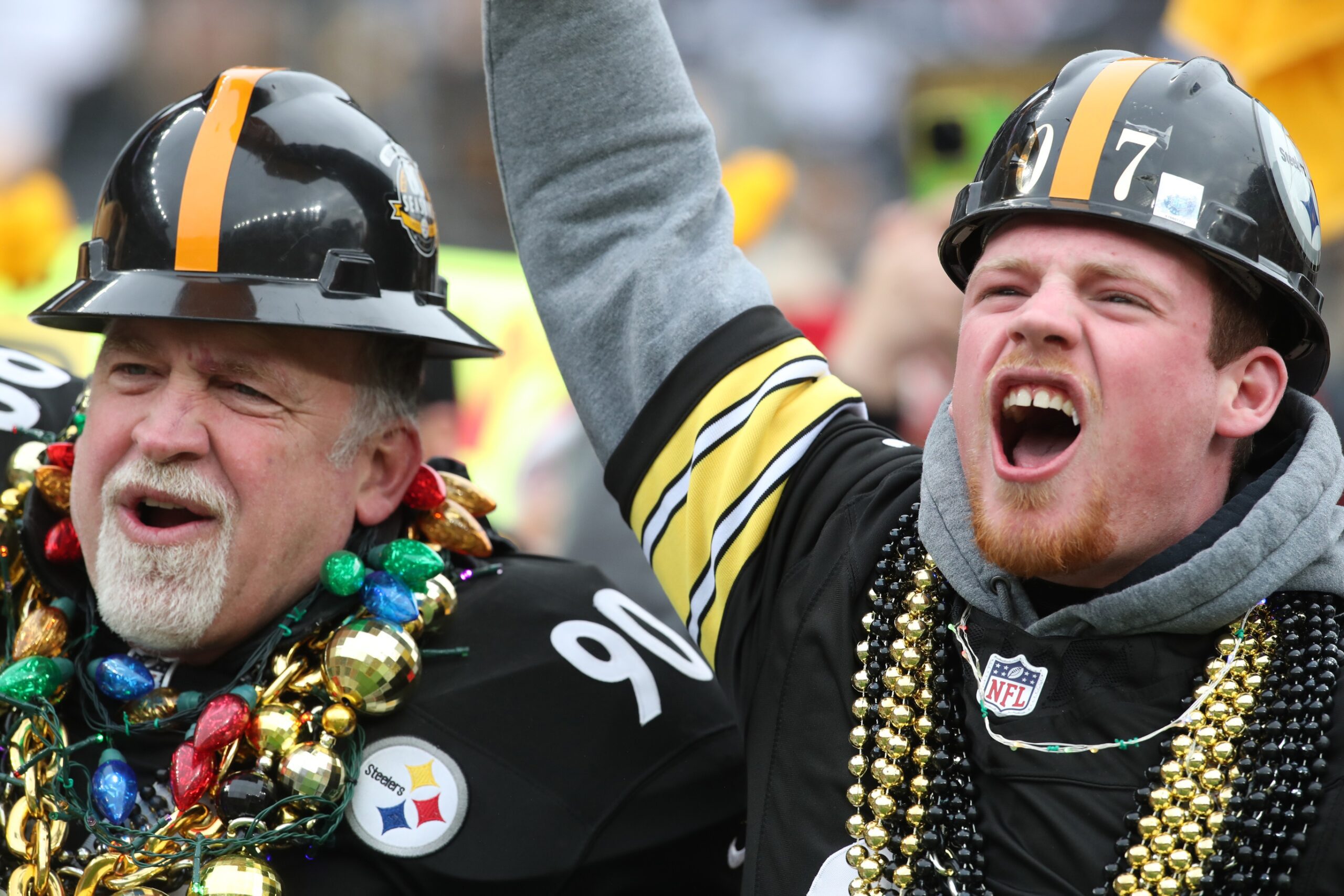 Pittsburgh Steelers: Ryan Clark Urges Team to Make Drastic Move That 'Goes Against Everything That’s Black And Yellow' 1 Pittsburgh Steelers fans