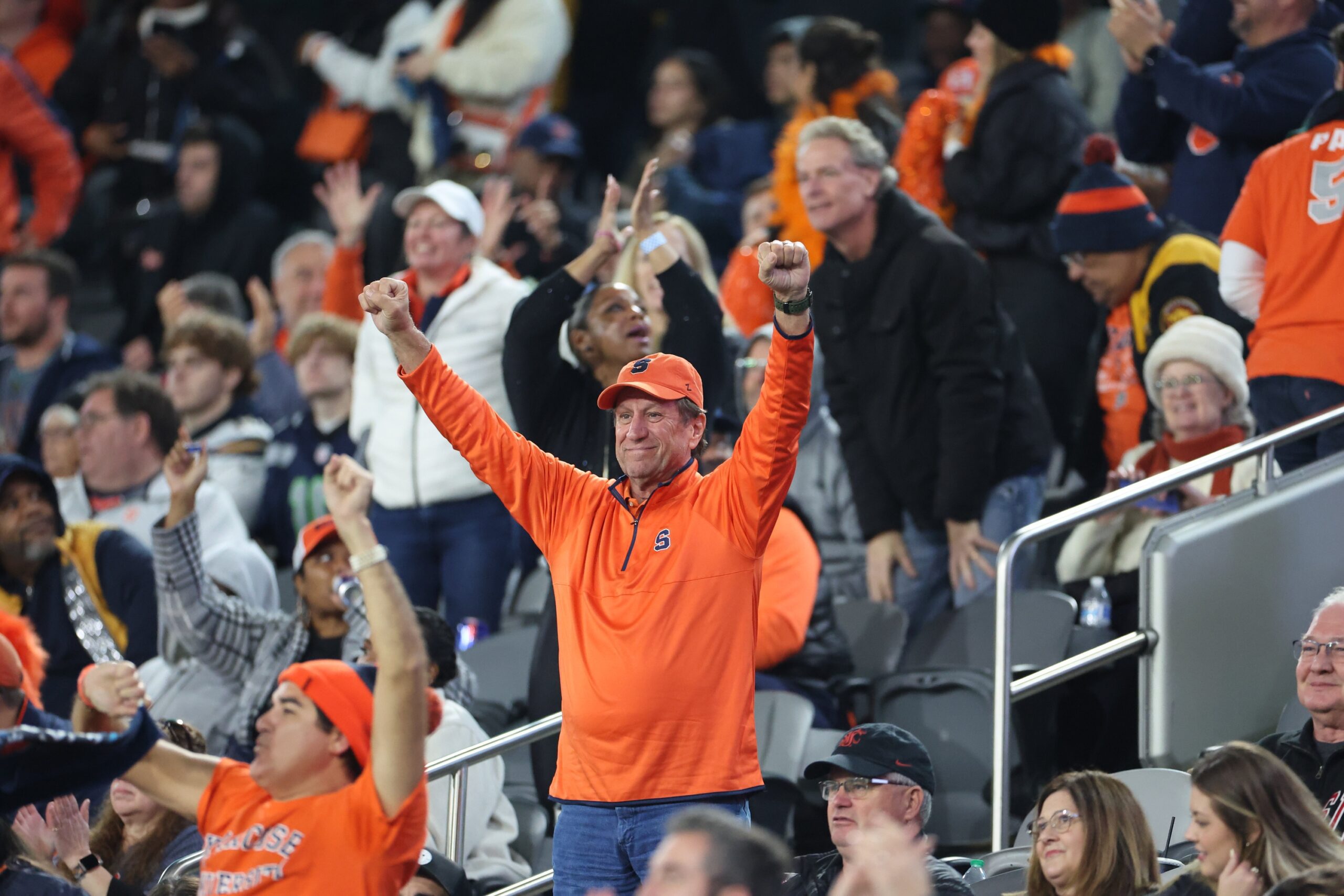"Cooking With Hot Grease": Syracuse Orange Fans Excited Over Latest Transfer 3 Syracuse Orange, Fans