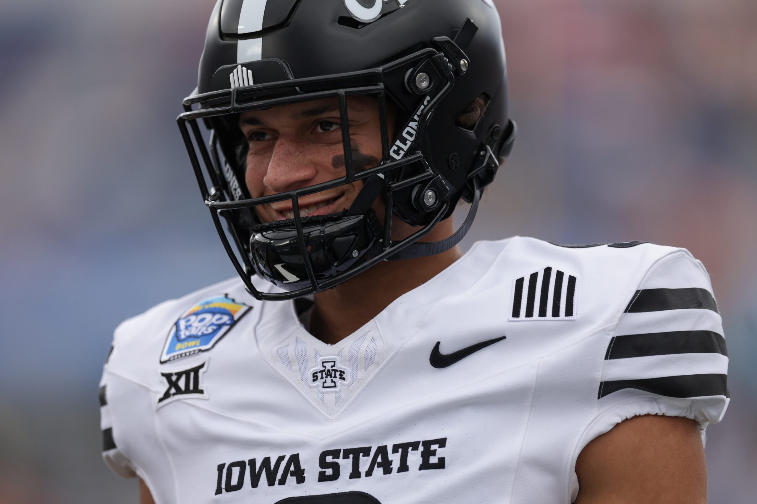 Houston Texans: Secure 2nd Round Pick for Historic Contract 1 Houston Texans, Jayden Higgins