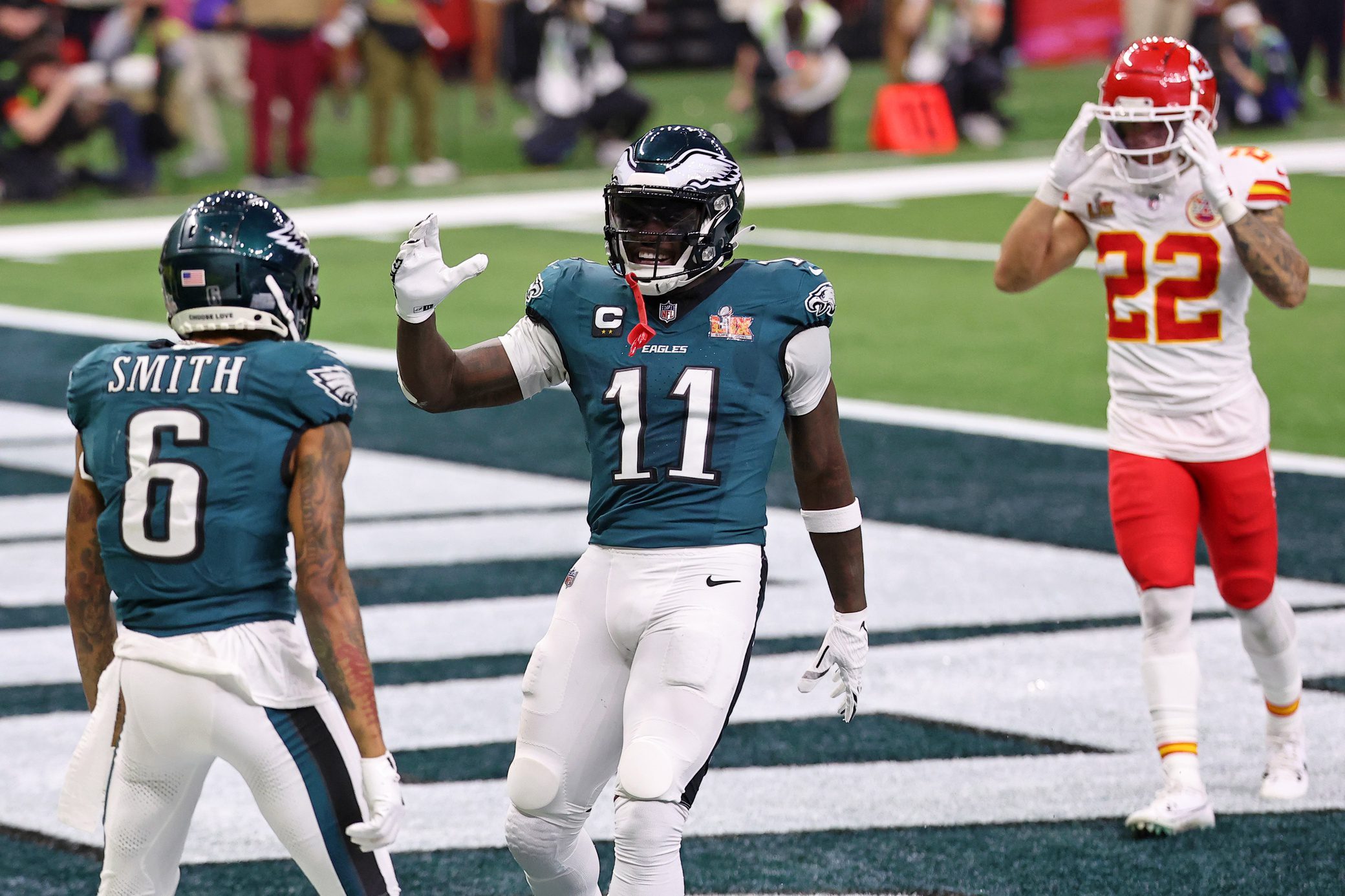 "They Got A Fetish, It's Disgusting" Eagles' AJ Brown Suddenly Puts Own Teammates On Blast; Fans Shocked (Breaking) 4 Feb 9, 2025; New Orleans, LA, USA; Philadelphia Eagles wide receiver A.J. Brown (11) congratulates wide receiver DeVonta Smith (6) after he scored a touchdown against the Kansas City Chiefs during the second half of Super Bowl LIX at Caesars Superdome. Mandatory Credit: Bill Streicher-Imagn Images