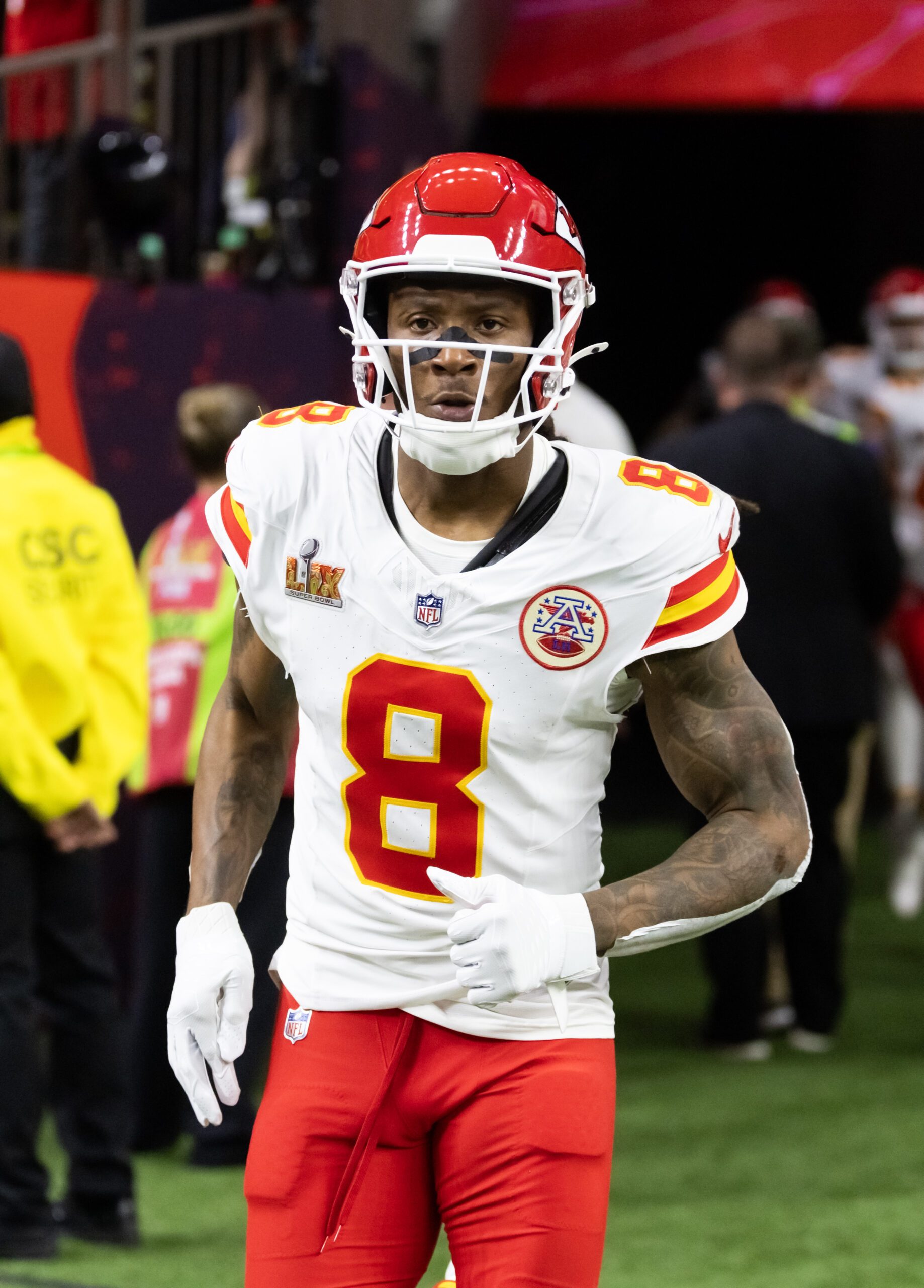 Fans React to DeAndre Hopkins' Met Gala Appearance 2 Baltimore Ravens, DeAndre Hopkins, NFL
