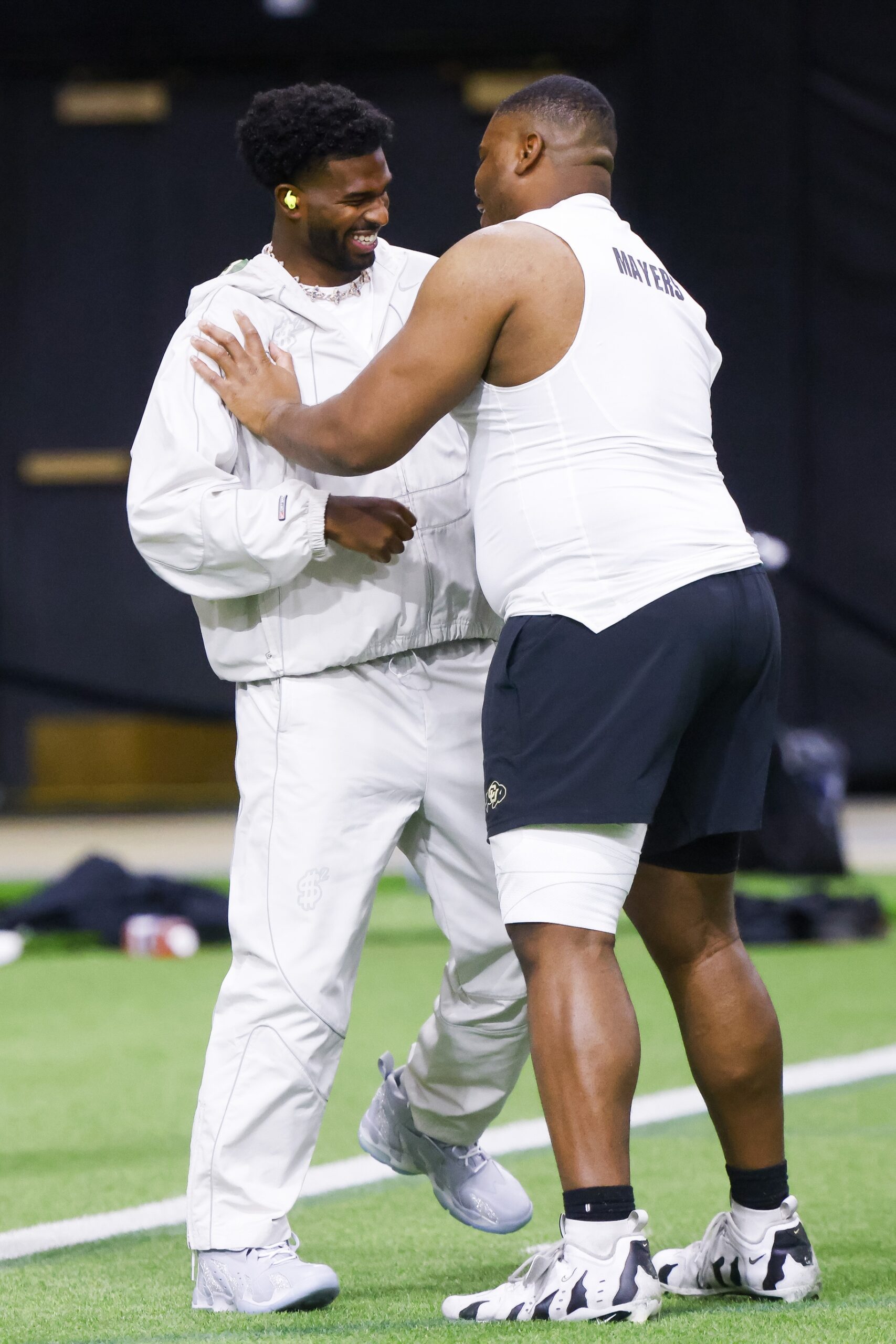 Travis Kelce Has Interesting Take on Shedeur Sanders Falling to Cleveland Browns 4 Cleveland Browns, Shedeur Sanders, NFL