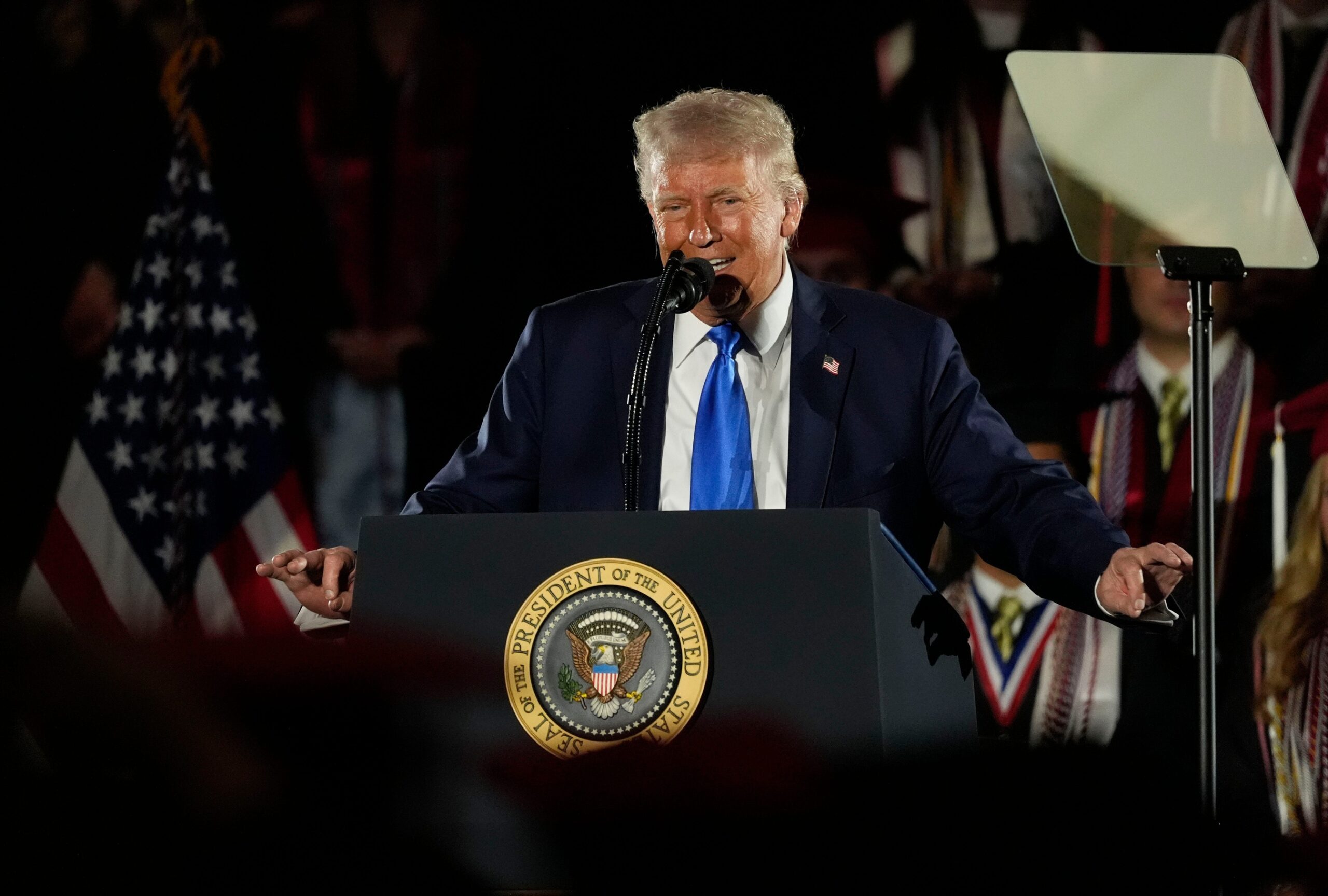 "I Can't Get Hit" Donald Trump Mocks Democrats Over Transgender Athletes (Report) 3 May 1, 2025; Tuscaloosa, AL, USA; President Donald Trump delivers a special commencement address to University of Alabama graduates at Coleman Coliseum. Graduation occurs over the weekend. Mandatory Credit: Gary Cosby Jr.-Tuscaloosa News