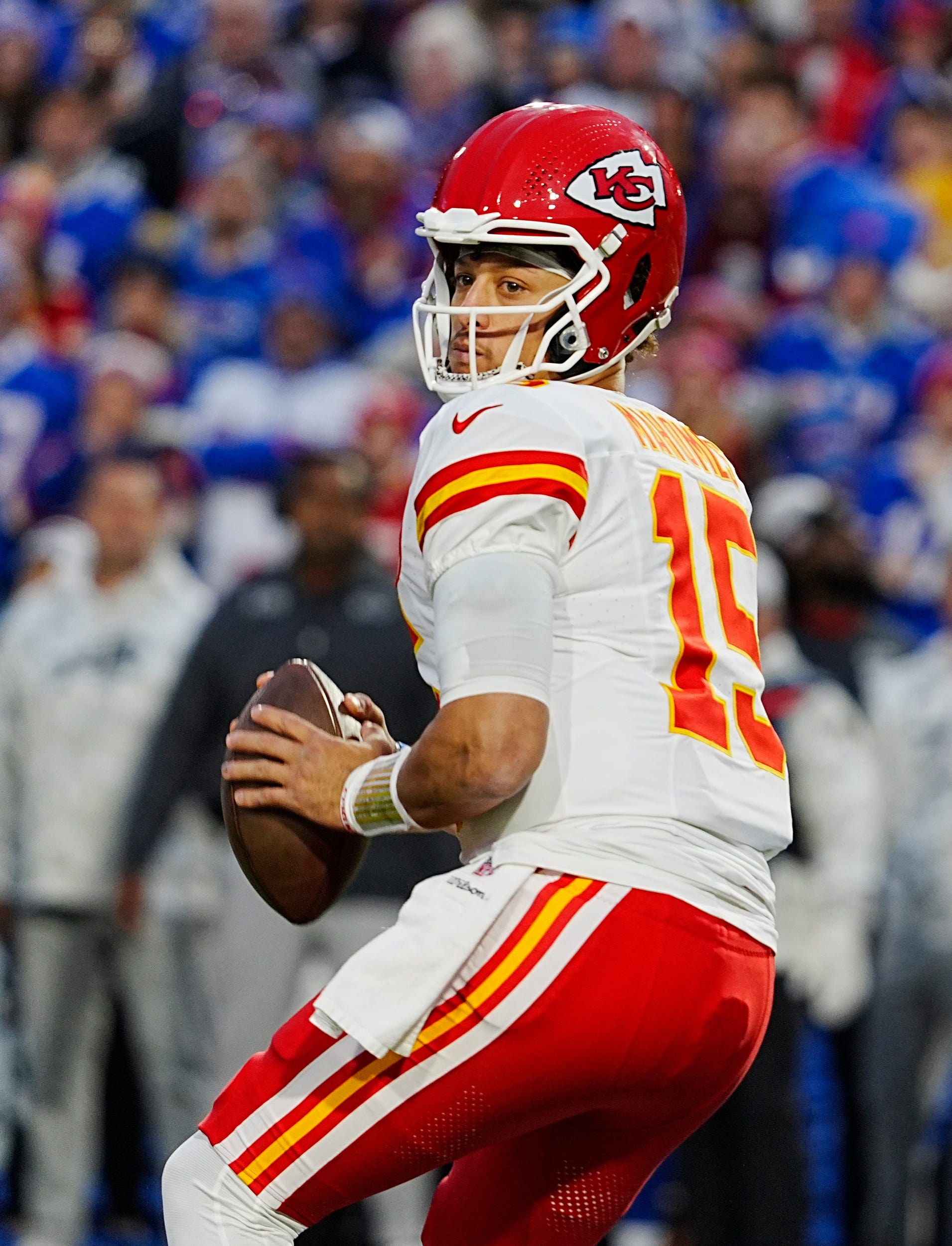 Patrick Mahomes Reacts to Major NBA Injury 4 Kansas City Chiefs, Patrick Mahomes, NFL