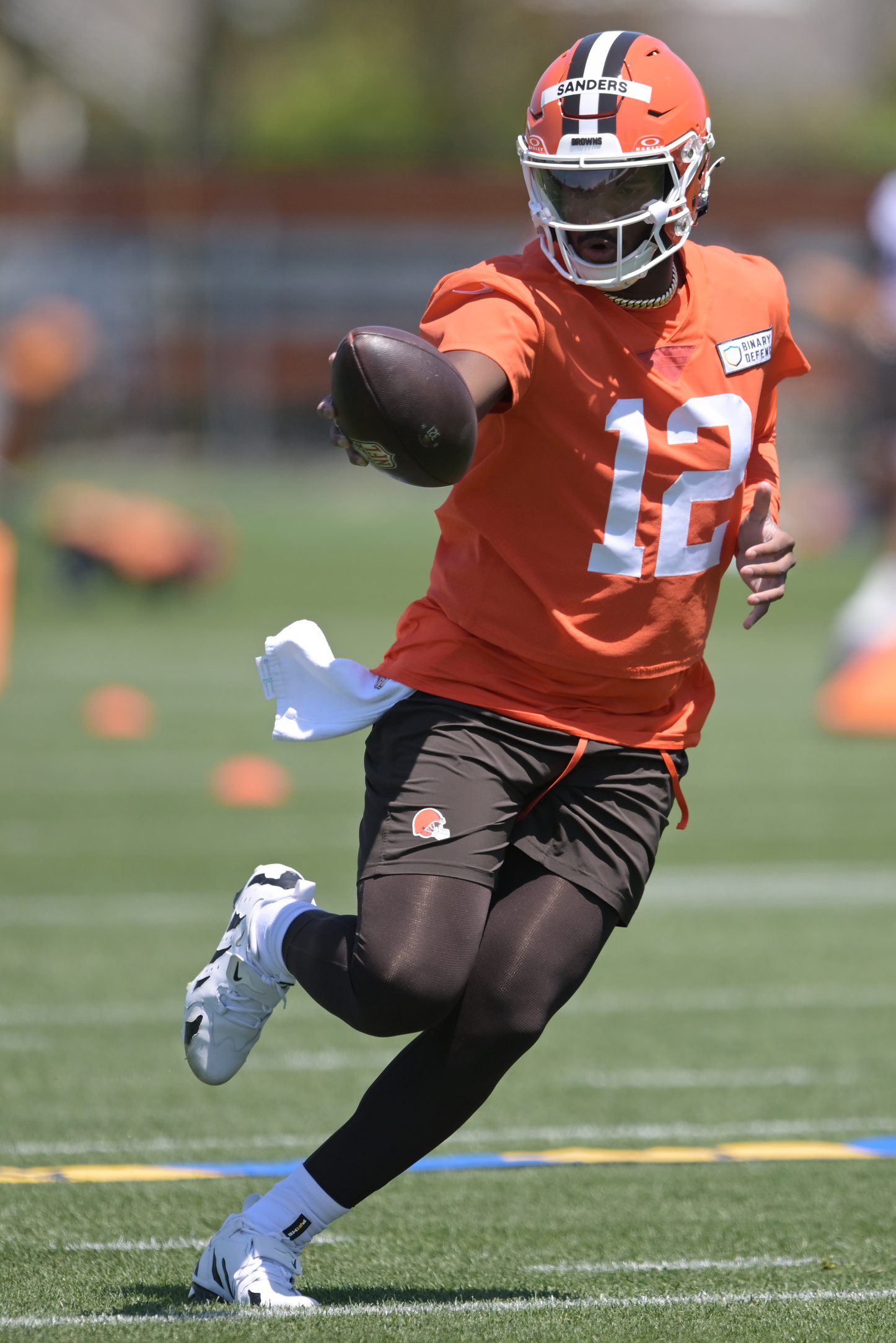 Browns Rookies' Shedeur Sanders Move Is Trending 1 Cleveland Browns, Shedeur Sanders, NFL