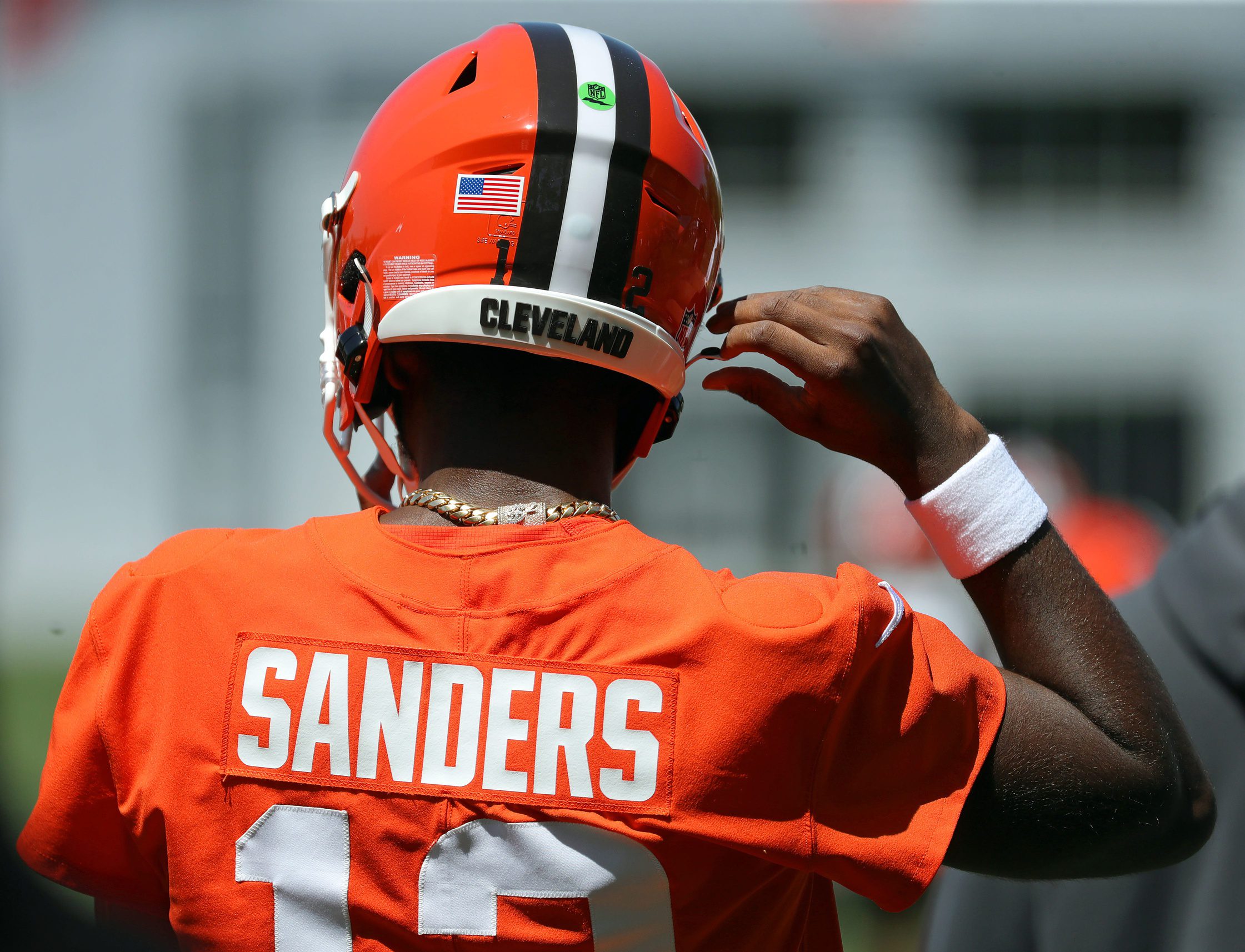 Browns' Dillon Gabriel Gets Real On Team Drafting Shedeur Sanders 2 Cleveland Browns, SheCleveland Browns quarterback Shedeur Sanders (12) heads on to the field during day two of NFL rookie minicamp at the Cleveland Browns training facility on Saturday, May 10, 2025, in Berea, Ohio.deur Sanders