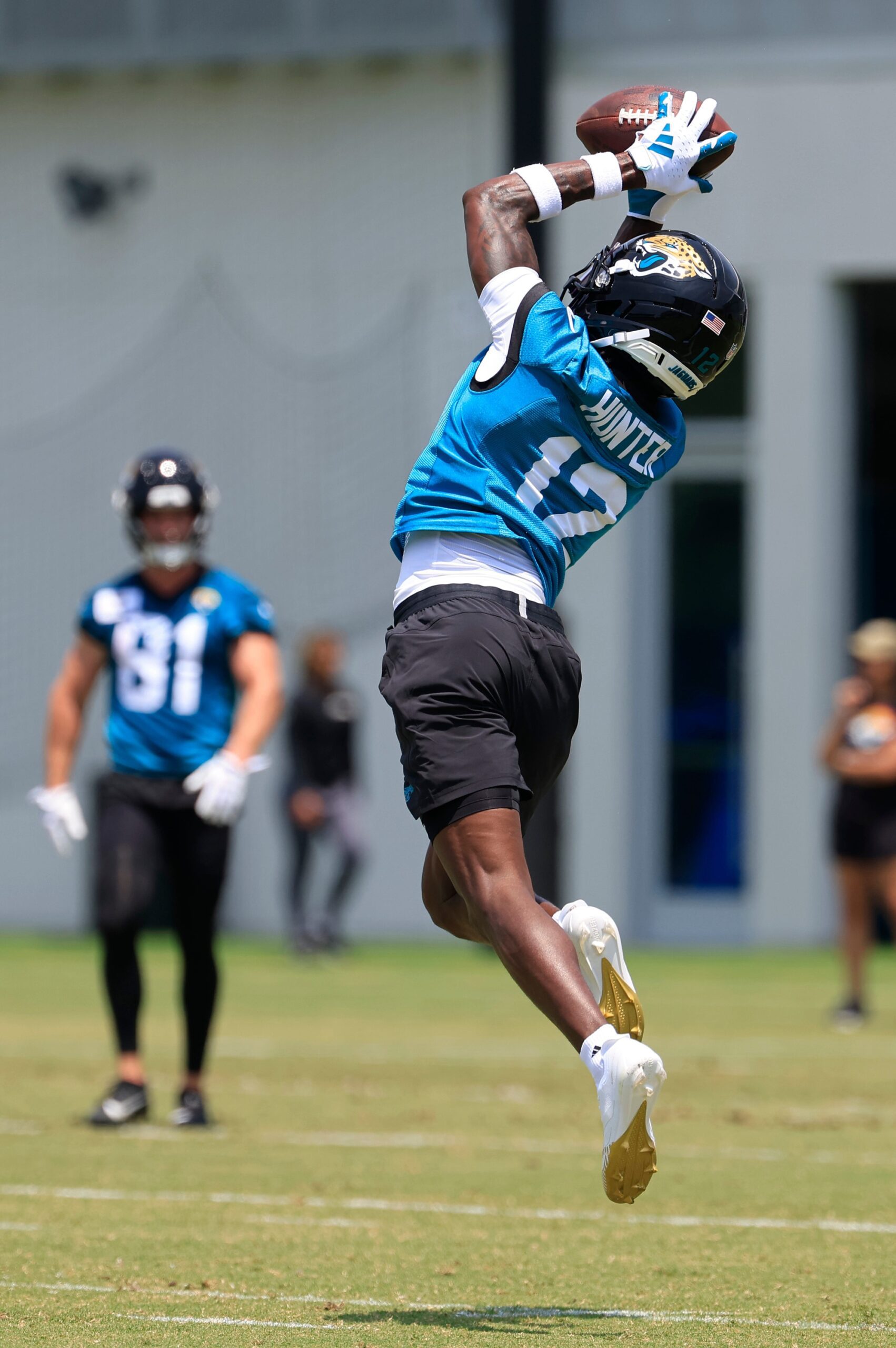 NFL Sends Message to Travis Hunter as Fans Get First Look at Rookie in Jaguars Jersey 2 Jacksonville Jaguars, Travis Hunter