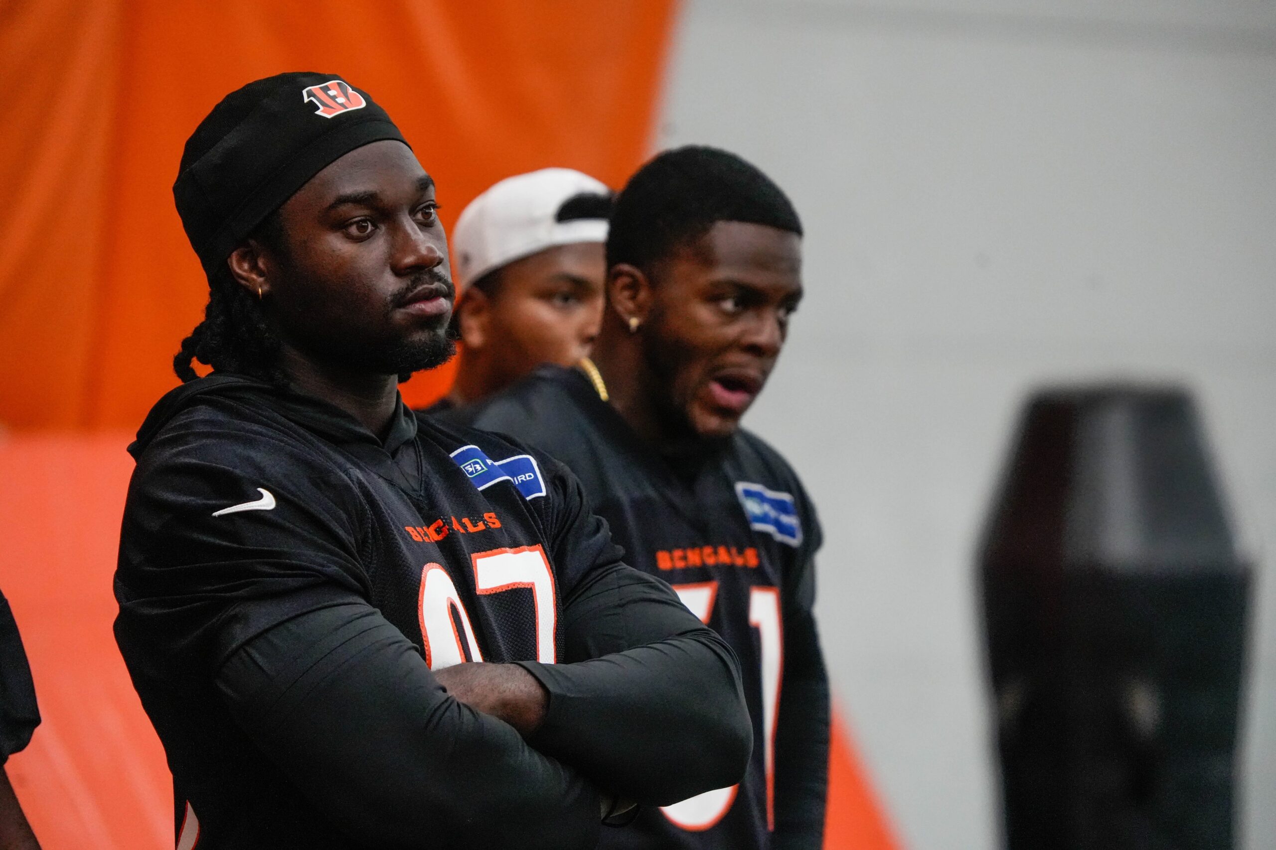 Breaking: Shemar Stewart Looks Horrible After Details Leaked On Contract Negotiations, Owner Tells All 3 The Cincinnati Bengals practice in the off season on Tuesday May 20, 2025. Bengals 2025 draft pick Shemar Stewart (97).