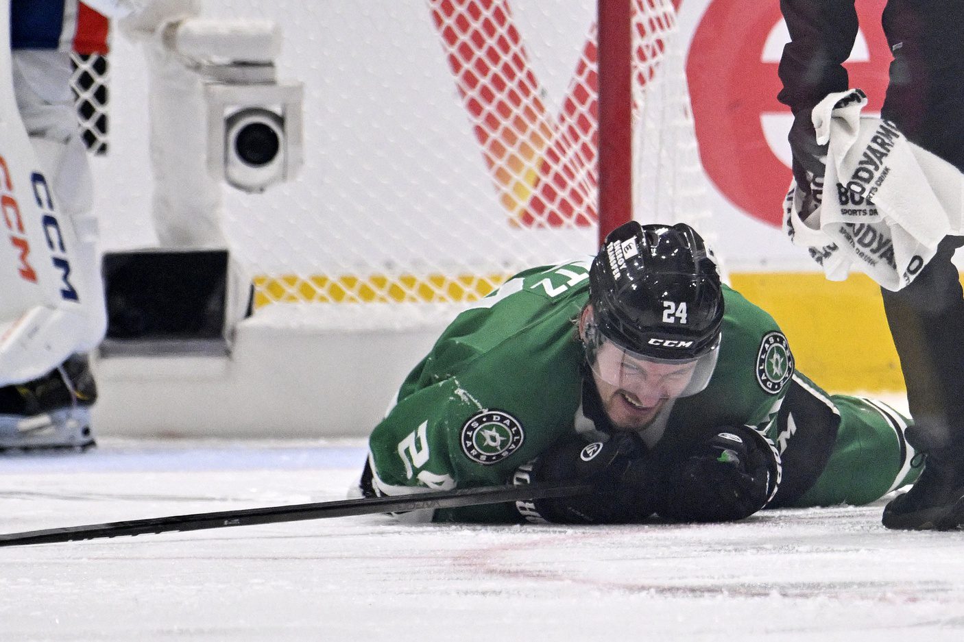 Dallas Cowboys: Fans Blame Dez Bryant For NHL Team's Loss on Friday 2 USATSI 26270555 168400517 lowres