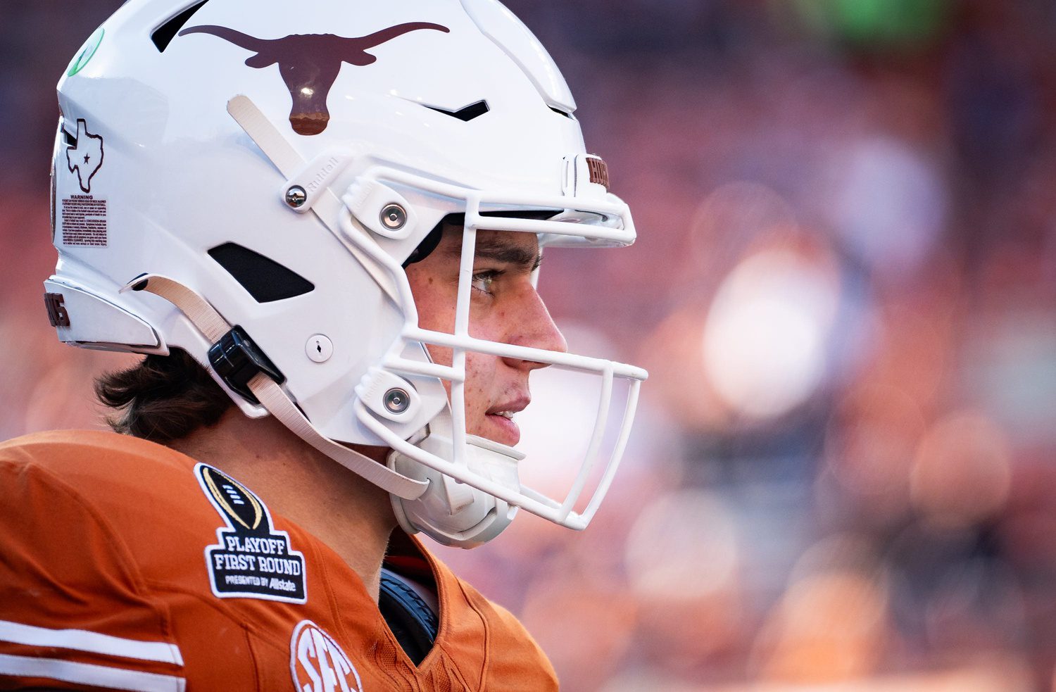 Expectations through the roof for Texas QB Arch Manning: 'It's easy to overlook' 1 Texas Longhorns quarterback Arch Manning (16) warms up as the Texas Longhorns prepare to play the Clemson Tigers in the first round of the College Football Playoffs at Darrell K Royal Texas Memorial Stadium in Austin, Texas, Dec. 21, 2024.