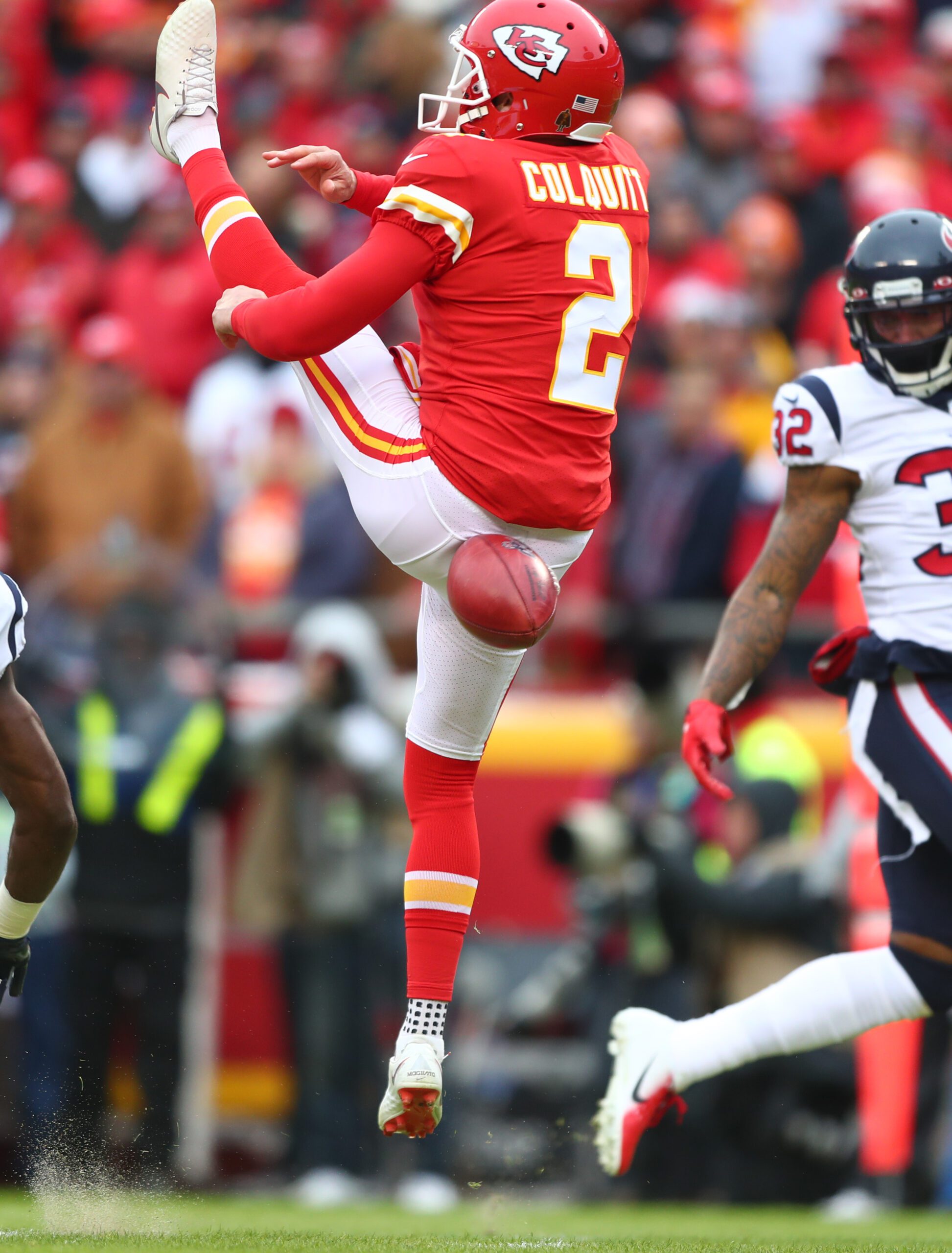 Travis Kelce Calls Former Chiefs Star the 'Left Foot Legend' 1 Travis Kelce Calls Former Chiefs Star The 'Left Foot Legend'