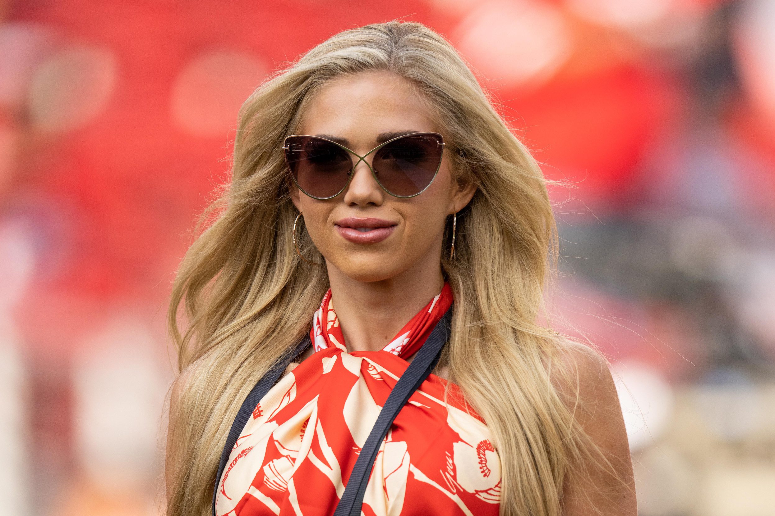 LOOK: Gracie Hunt Shows Killer Abs In Swimsuit During Capri Yacht Getaway 1 Gracie Hunt