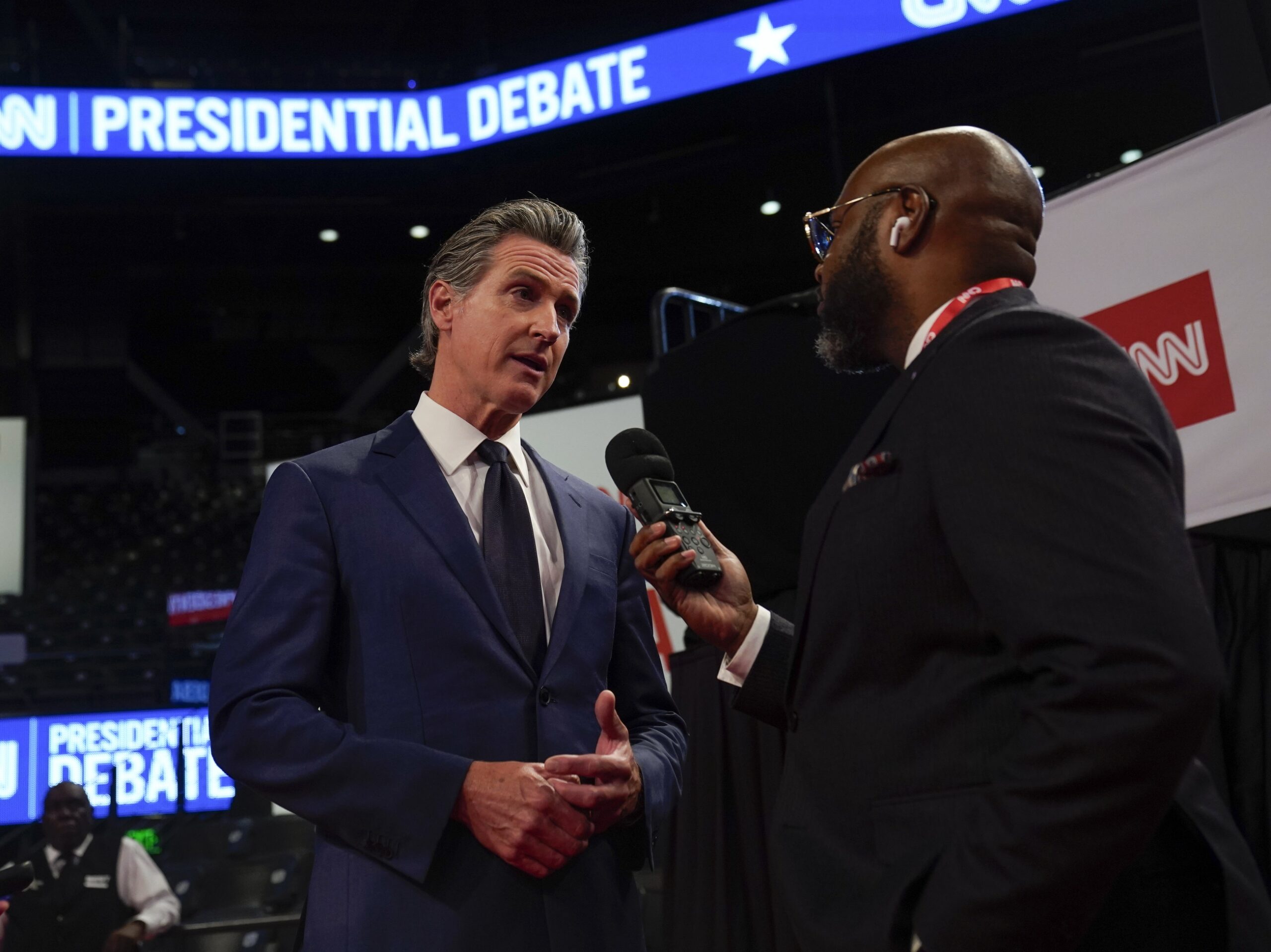 "Look Like The Gay Vin Diesel": Antonio Brown Jabs At Senator Cory Booker's AI Photo 3 USATSI 23637053 168400517 lowres scaled