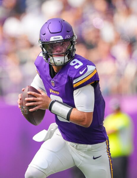 "You Drafted J.J. At No.10": NFL Analyst Makes Statement About Minnesota Vikings Quarterback J.J. McCarthy 1 USATSI 23968373 168400517 lowres