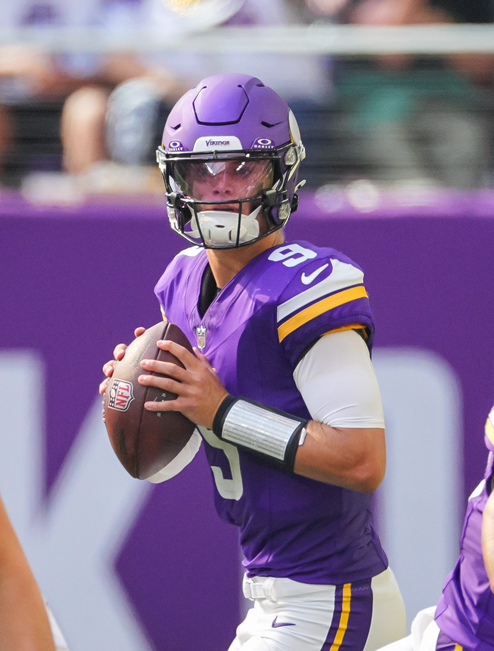 JJ McCarthy's Teammate Sees Josh Allen in Vikings QB -- Here's Why 4 Minnesota Vikings, JJ McCarthy