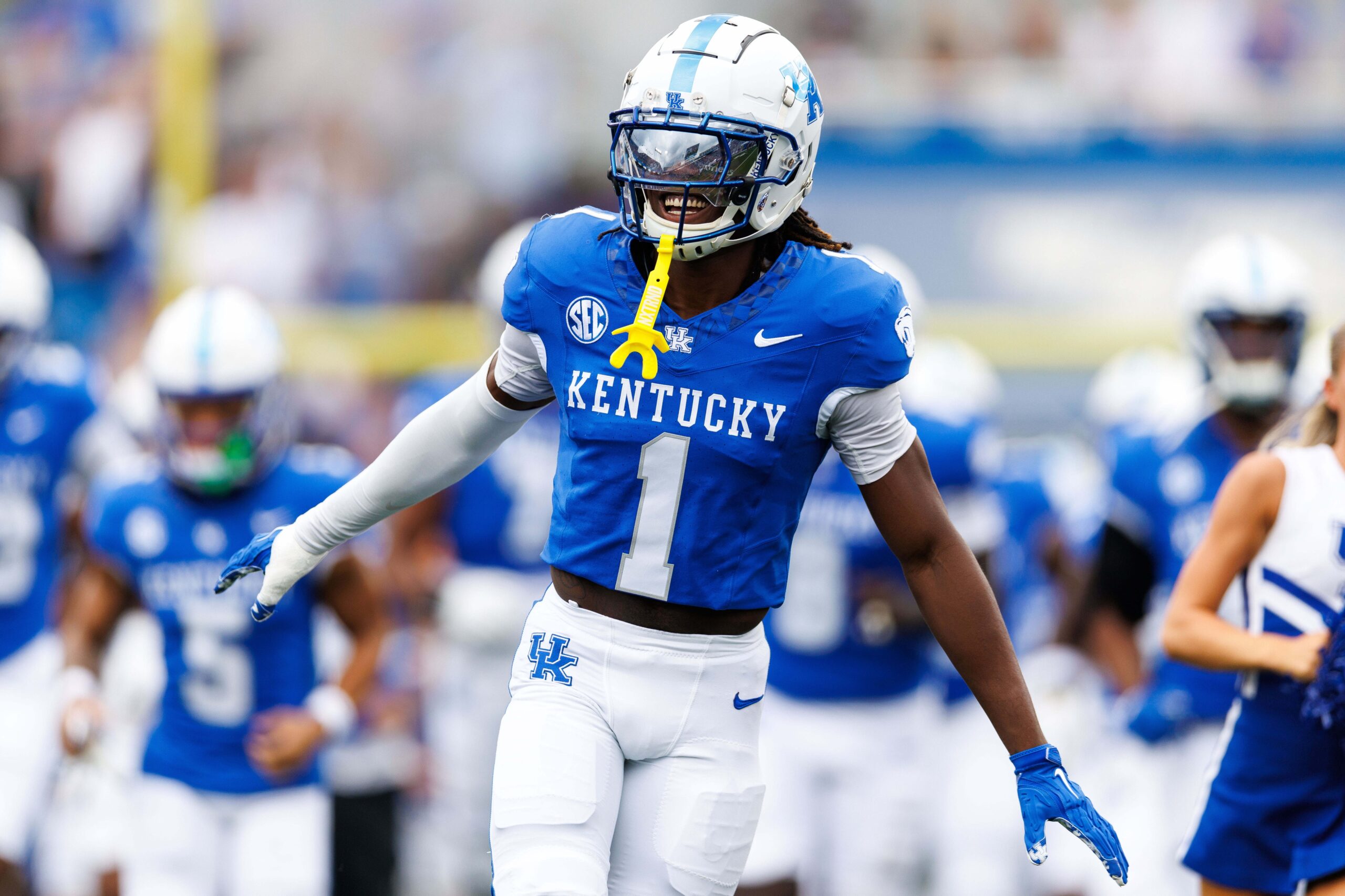 Buffalo Bills: Ink Defensive Back to Fully Guaranteed Contract 1 Kentucky Wildcats, Maxwell Hairston