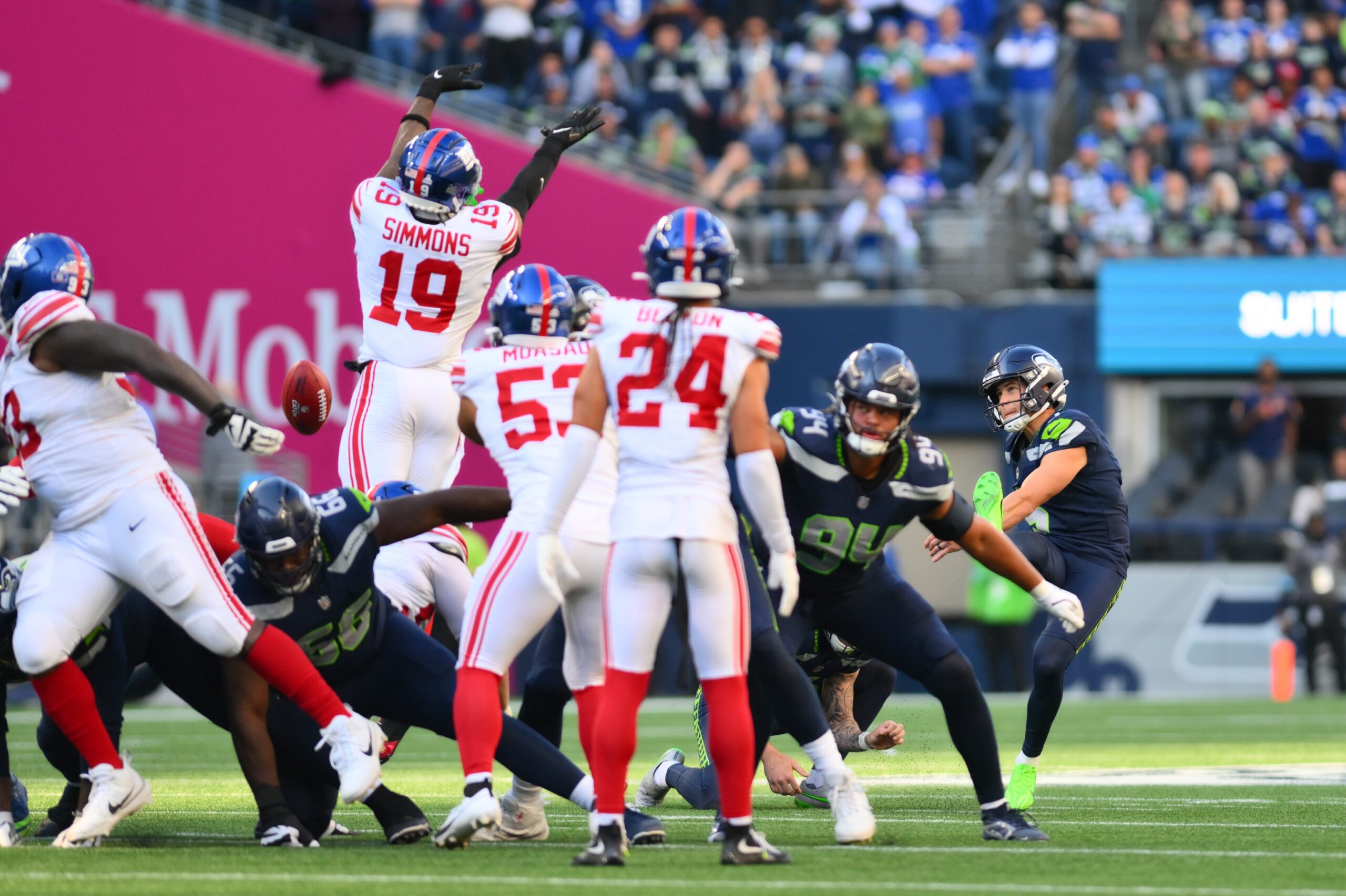 "Lit A Fire Under Me": Isaiah Simmons Bares Silver Lining On Failed Giants Contract Extension Talks 3 Isaiah Simmons
