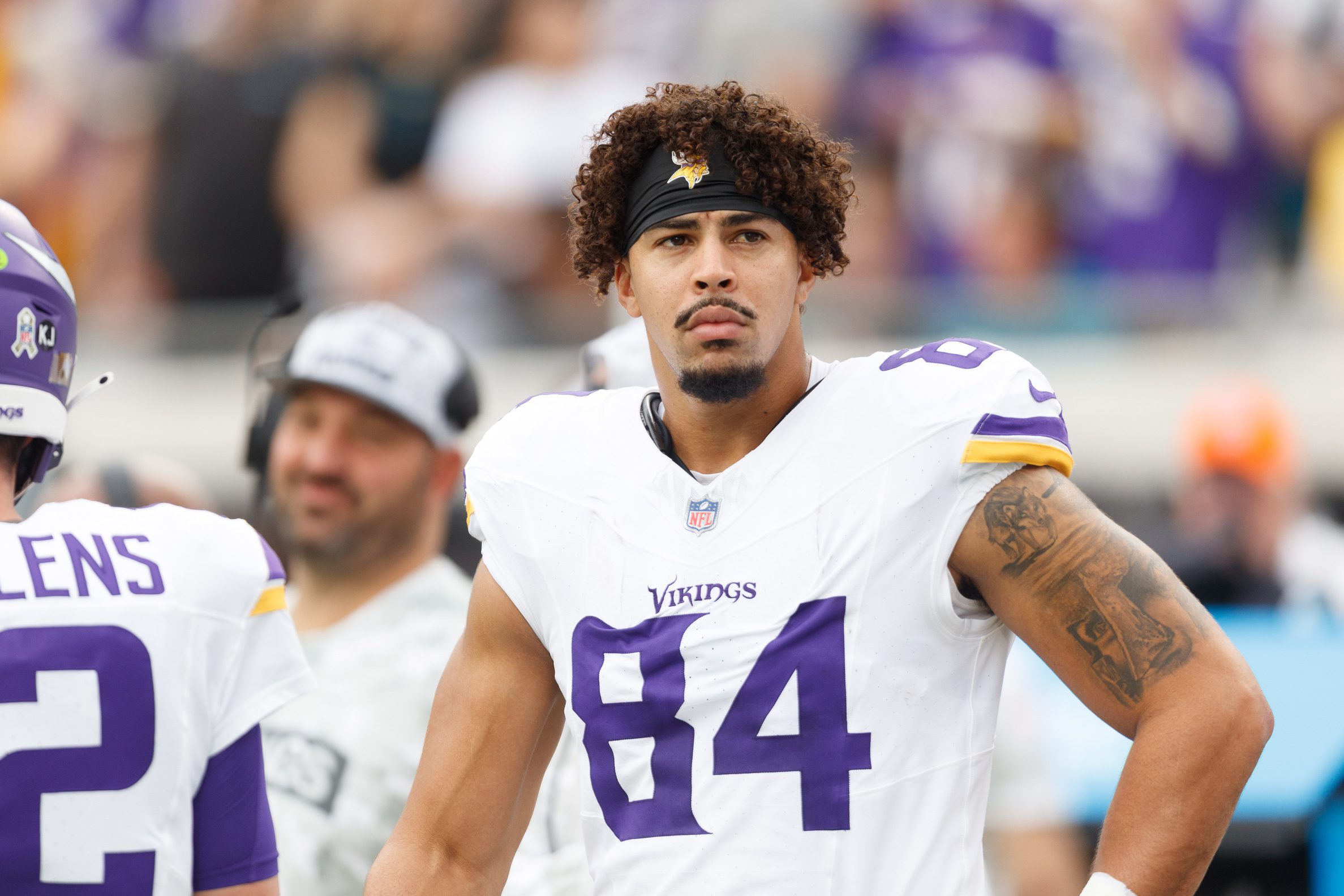 Minnesota Vikings, Josh Oliver