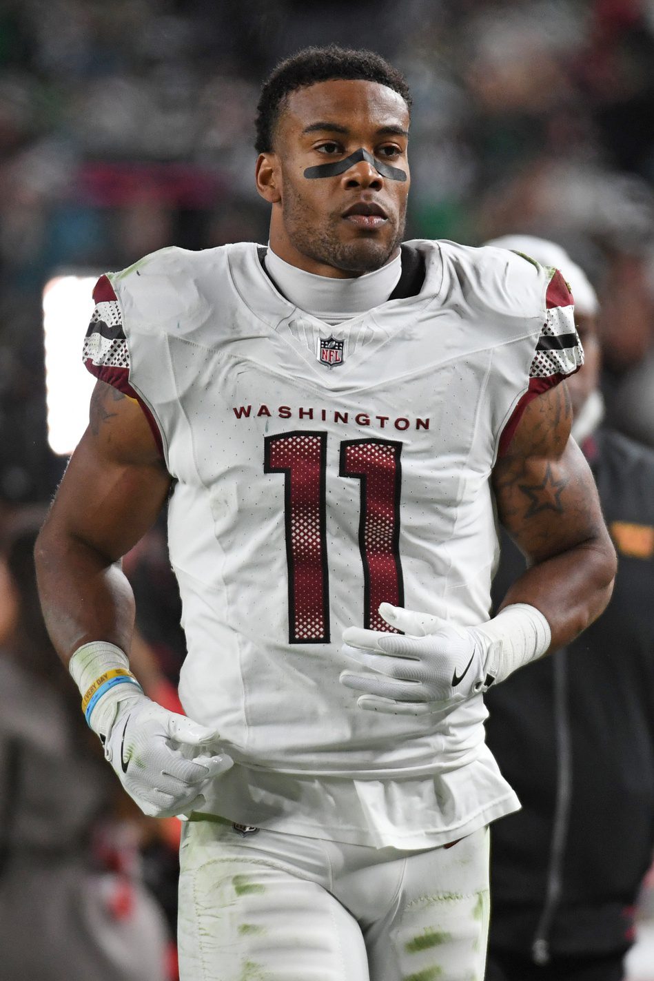 "An Amazing Skill Set": Las Vegas Raiders Praise New Defensive Back 1 Washington Commanders, Jeremy Chinn