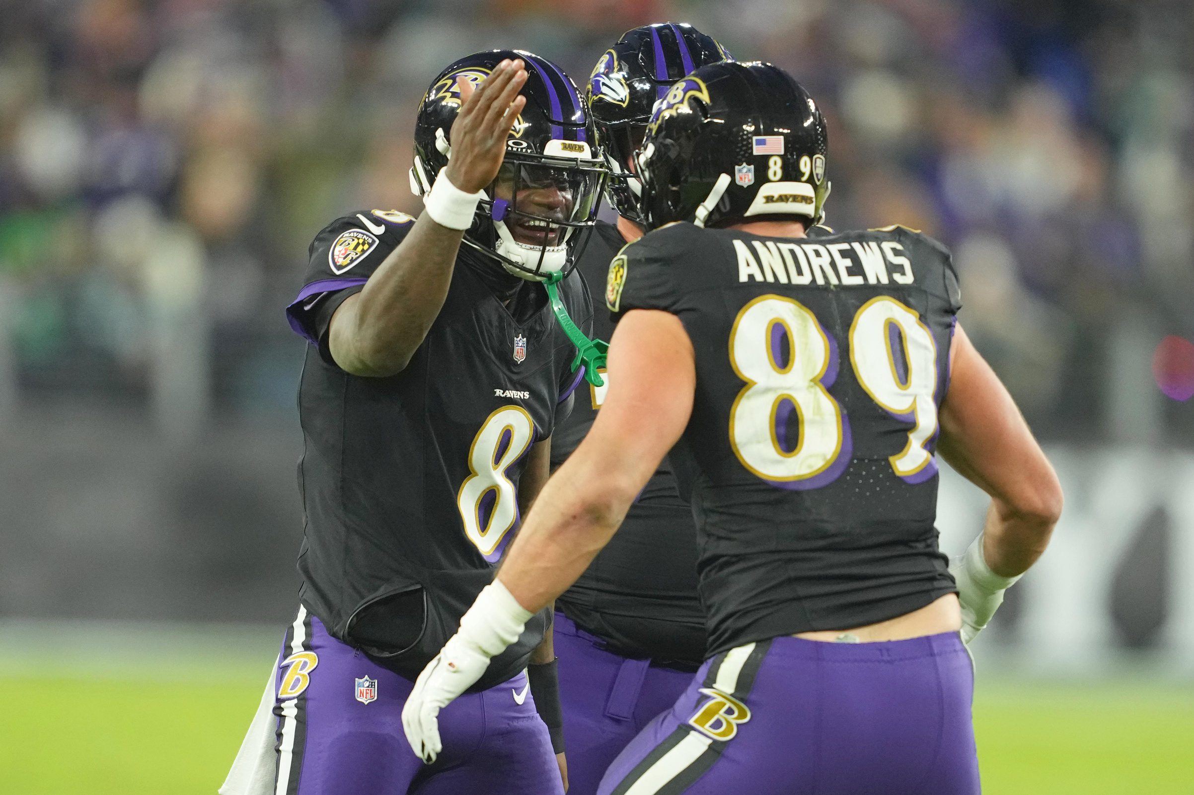 Lamar Jackson Lashes Out at Mark Andrew Haters in Spirited Defense of TE 1 Lamar Jackson, Mark Andrews, Baltimore Ravens