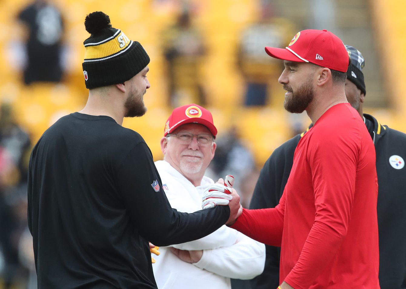 Pittsburgh Steelers Vet Becomes Breakout Candidate Amid Aaron Rodgers QB Takeover 3 Pittsburgh Steelers, Pat Freiermuth, Travis Kelcve, Kansas City Chiefs