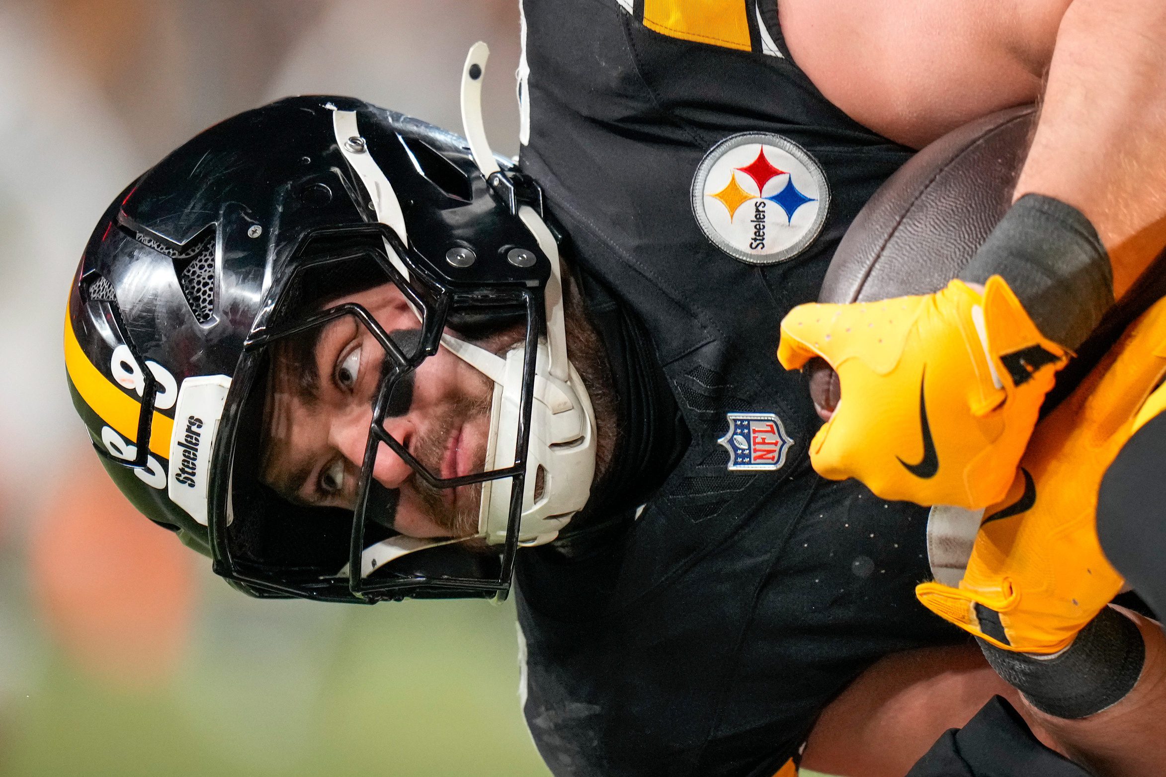 Pittsburgh Steelers Vet Becomes Breakout Candidate Amid Aaron Rodgers QB Takeover 2 Pittsburgh Steelers, Pat Freiermuth