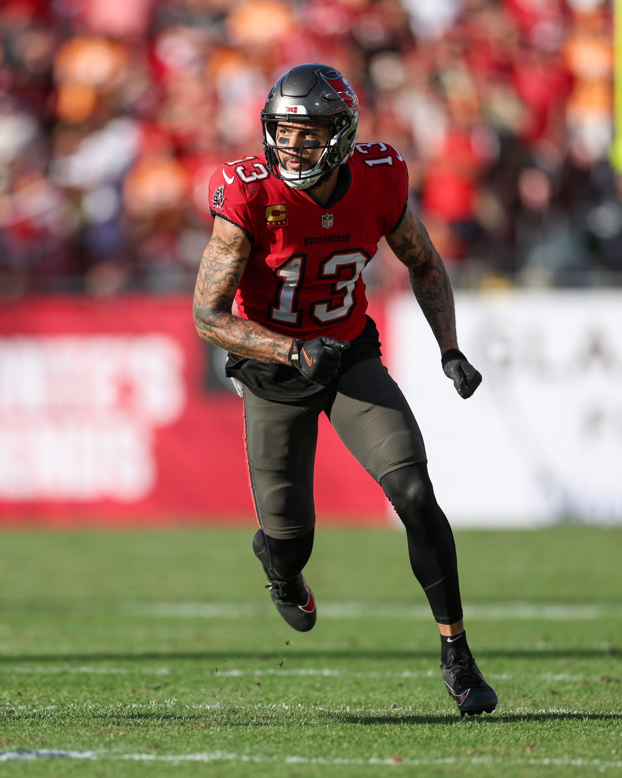 Buccaneers Rookie Shilo Sanders Drops Blunt Mike Evans Take in Response to 'Toughest Receiver' Question 1 NFL, Mike Evans