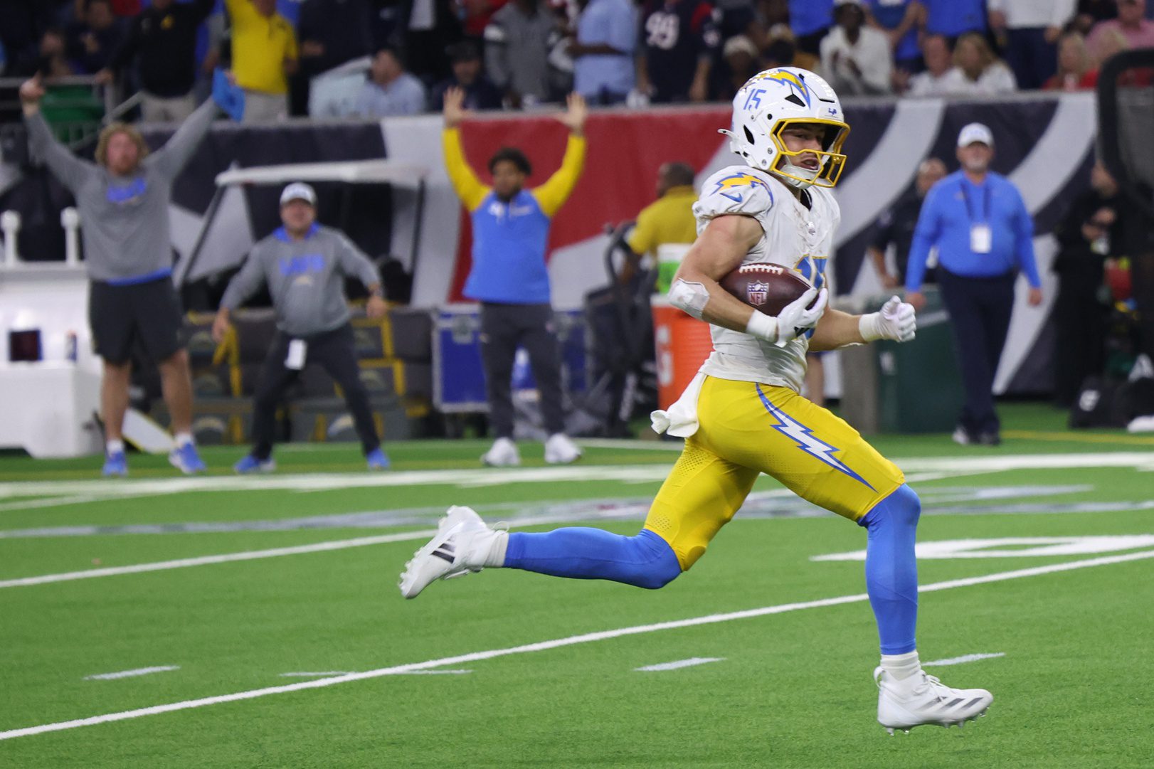 LOOK: Ladd McConkey's Wife Sydney Share Tropical Honeymoon Snaps With Chargers WR 2 Los Angeles Chargers, Ladd McConkey