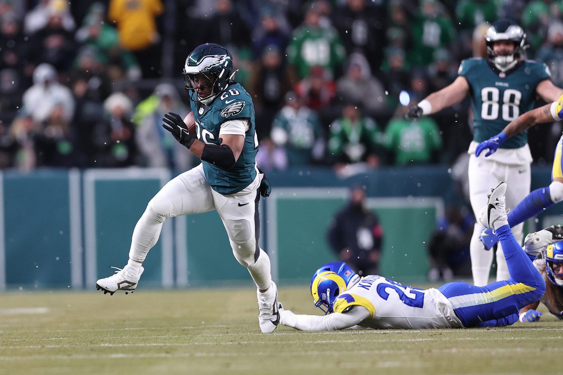 Saquon Barkley Speaks Up On Potentially Breaking NFL Record in 2025 2 Saquon Barkley, Philadelphia Eagles